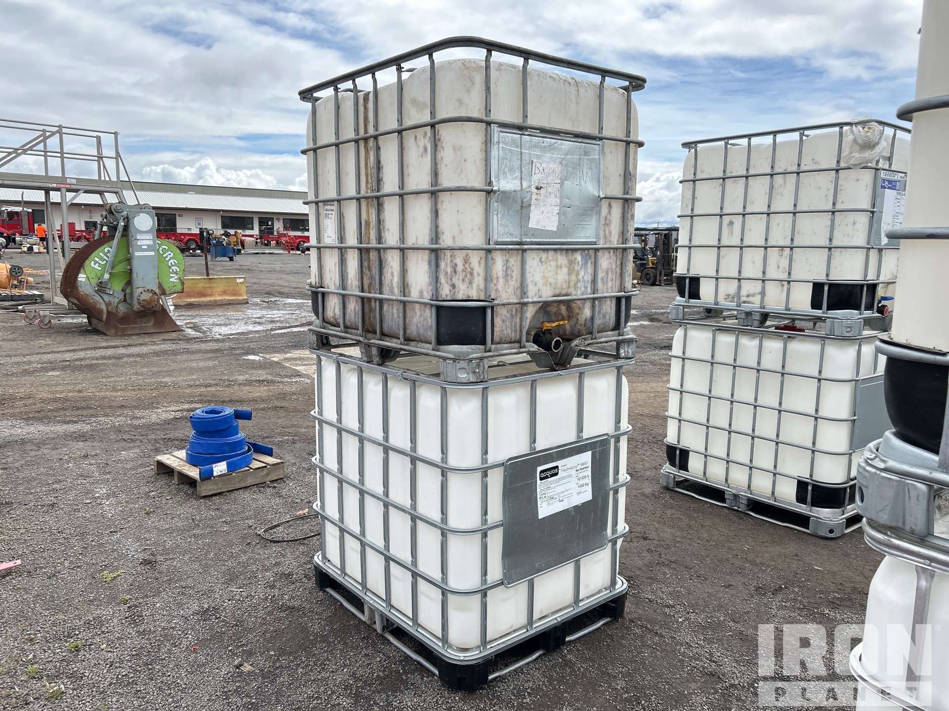 General Appearance with Foto, angolo anteriore destro