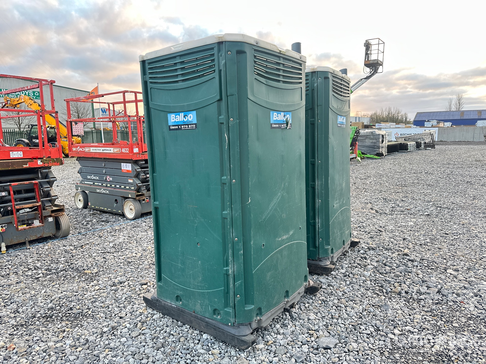 General Appearance with Imagen: esquina trasera derecha