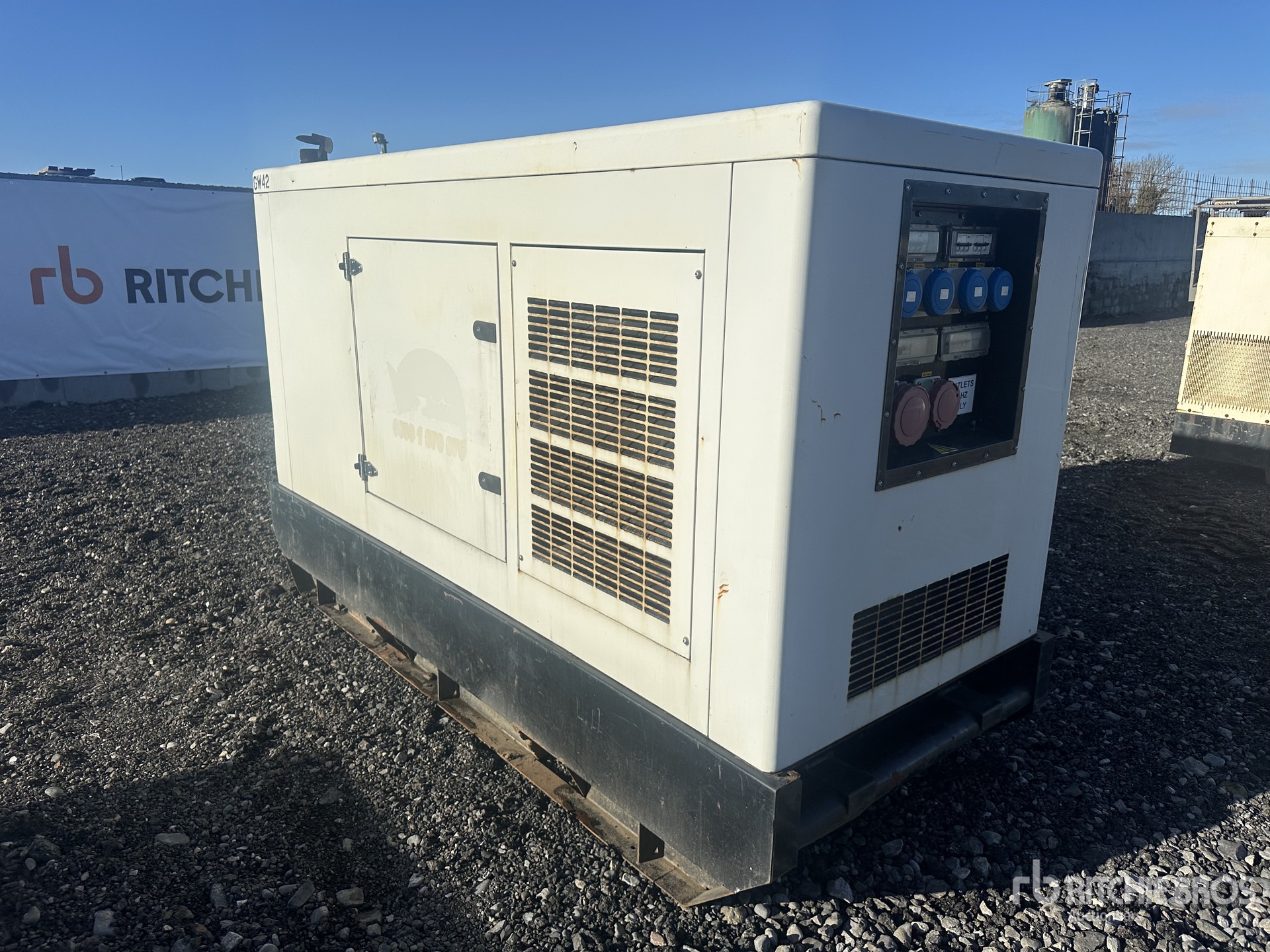 General Appearance with Imagen: esquina trasera derecha