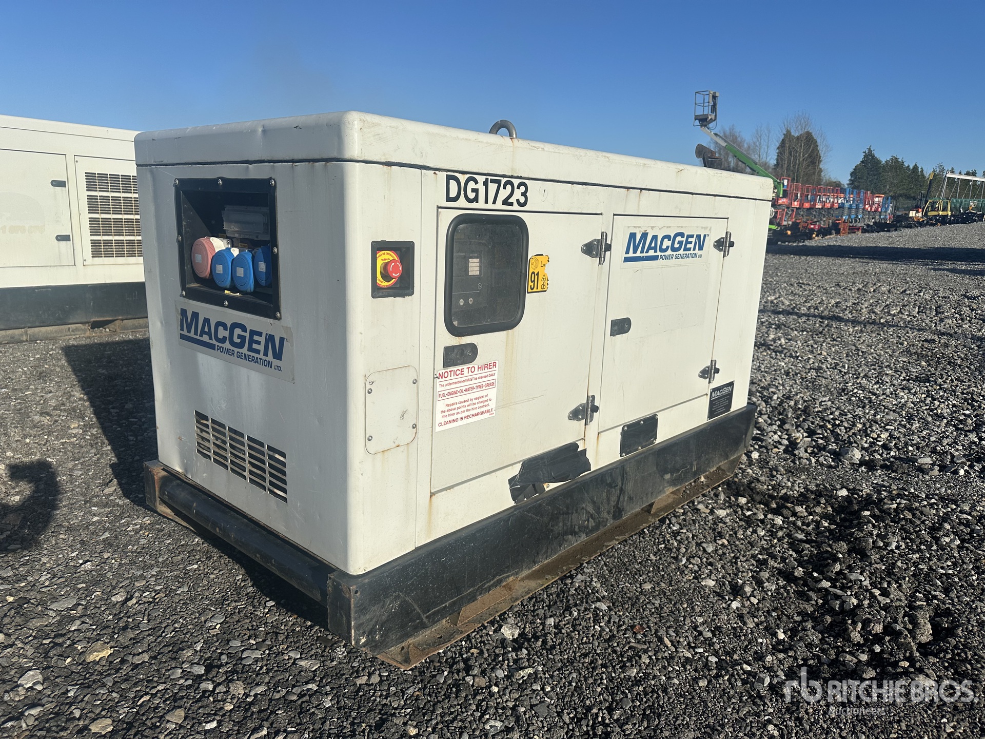 General Appearance with Featured Photo