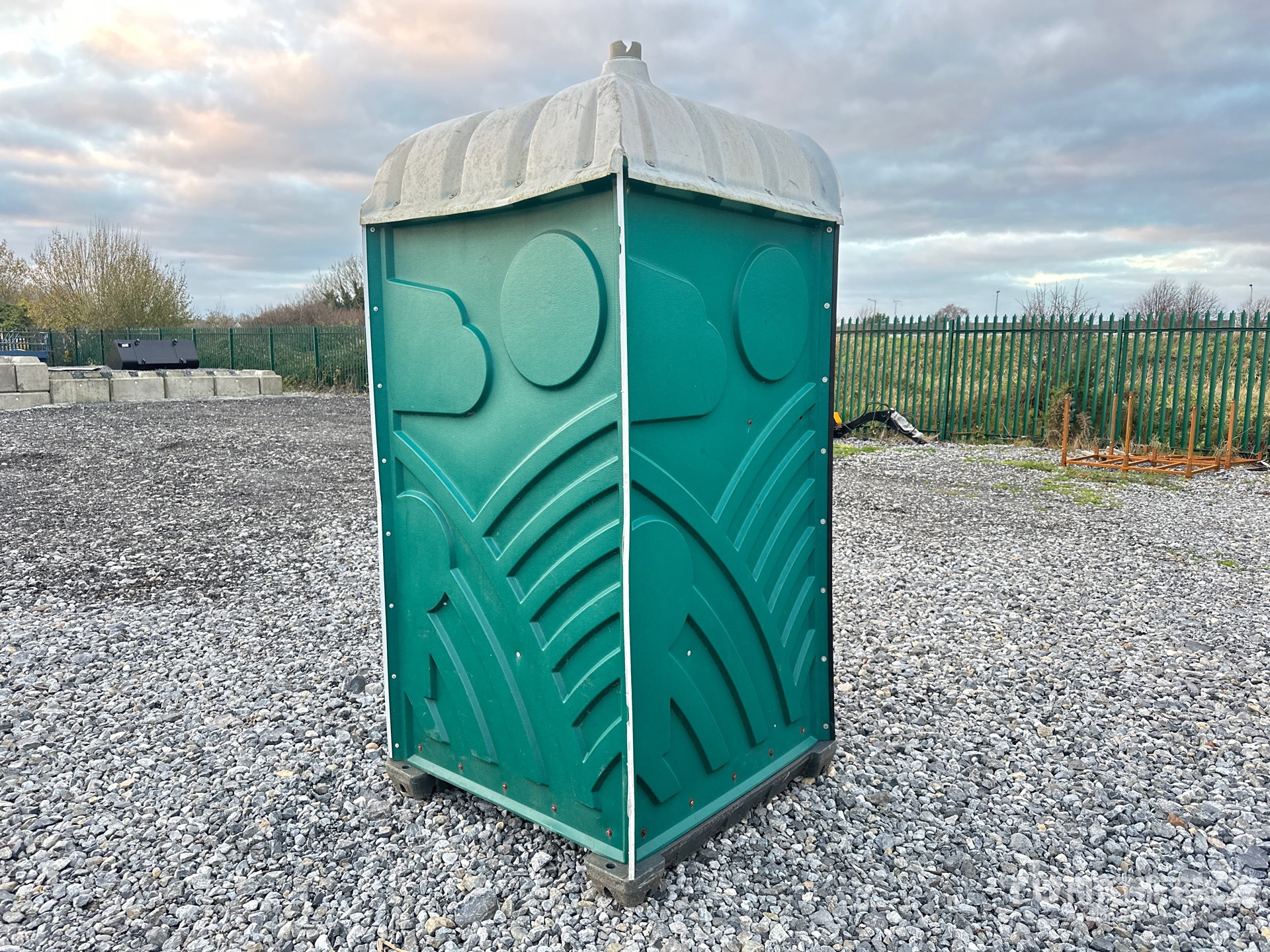 General Appearance with Imagen: esquina trasera izquierda