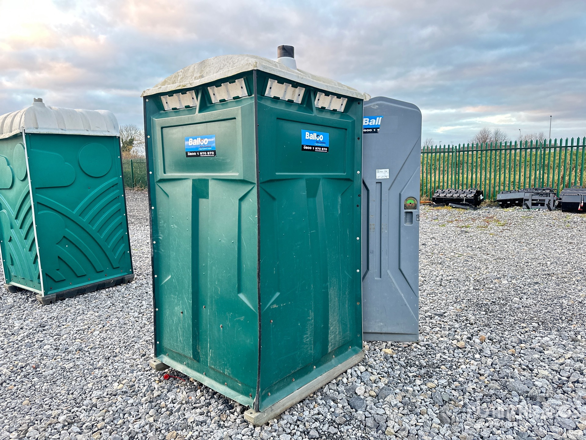 General Appearance with Imagen: esquina trasera izquierda