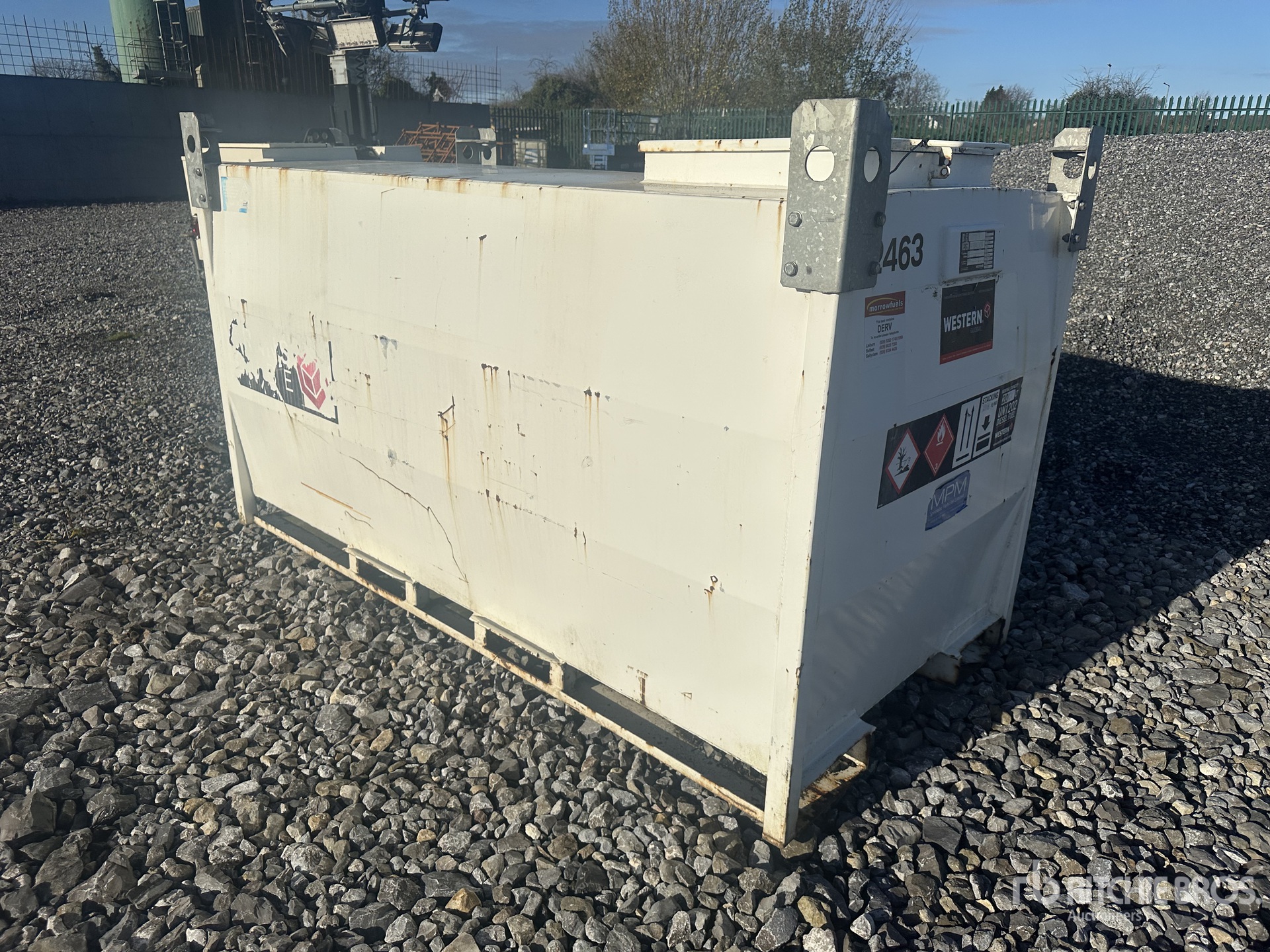 General Appearance with Imagen: esquina trasera izquierda