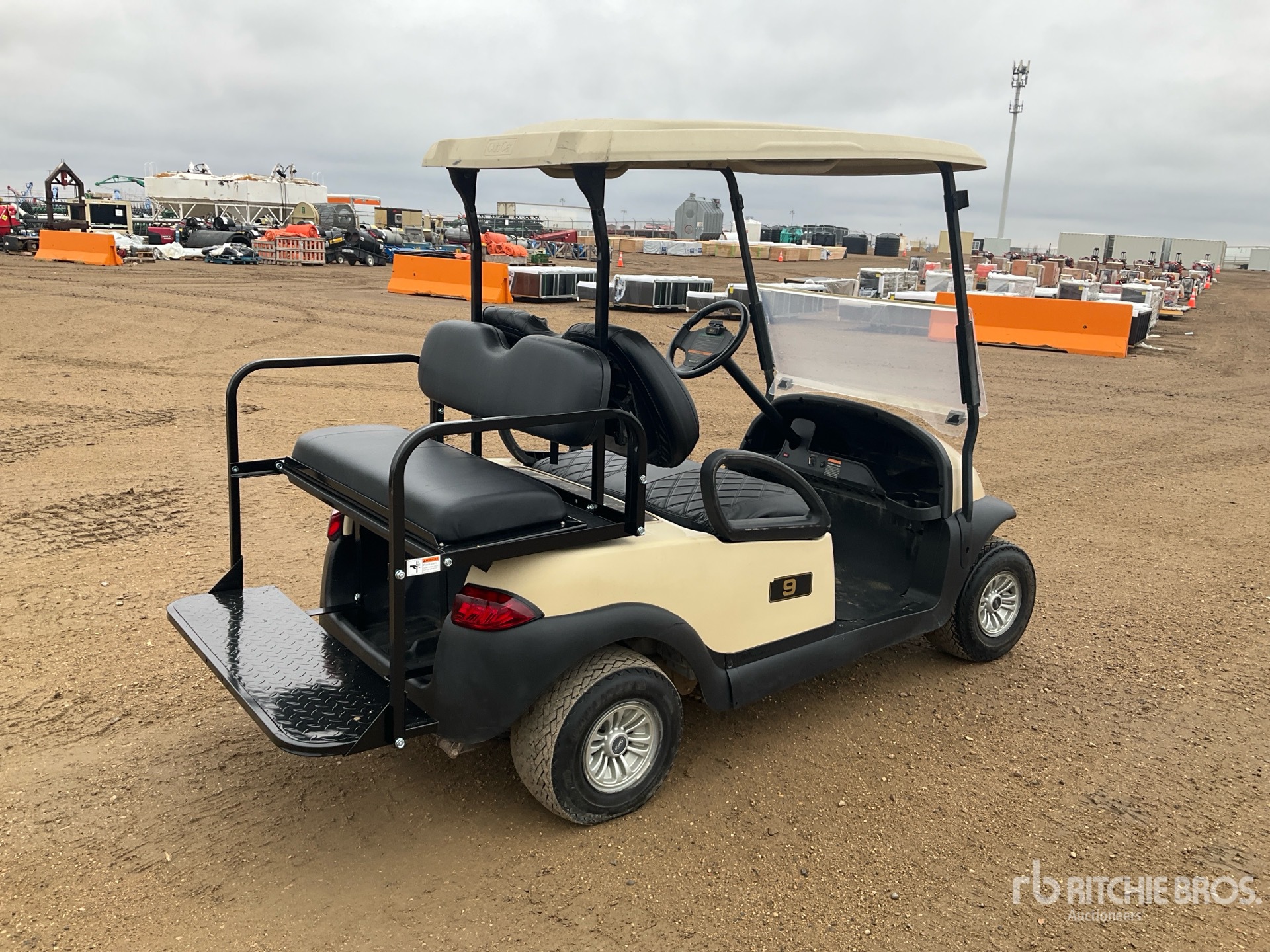 General Appearance with Picture, Right Rear Corner