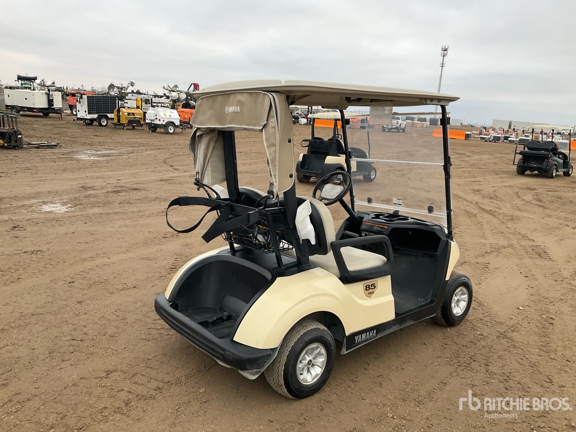 Aspect général with Image, coin arrière droit