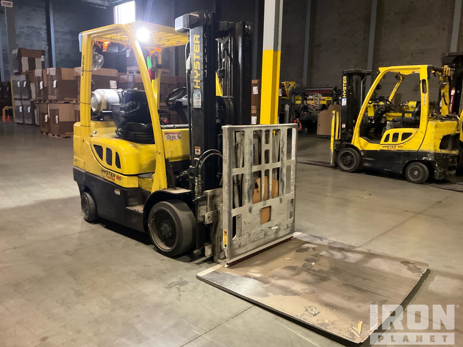 General Appearance - Lift Truck* with Foto, angolo anteriore destro