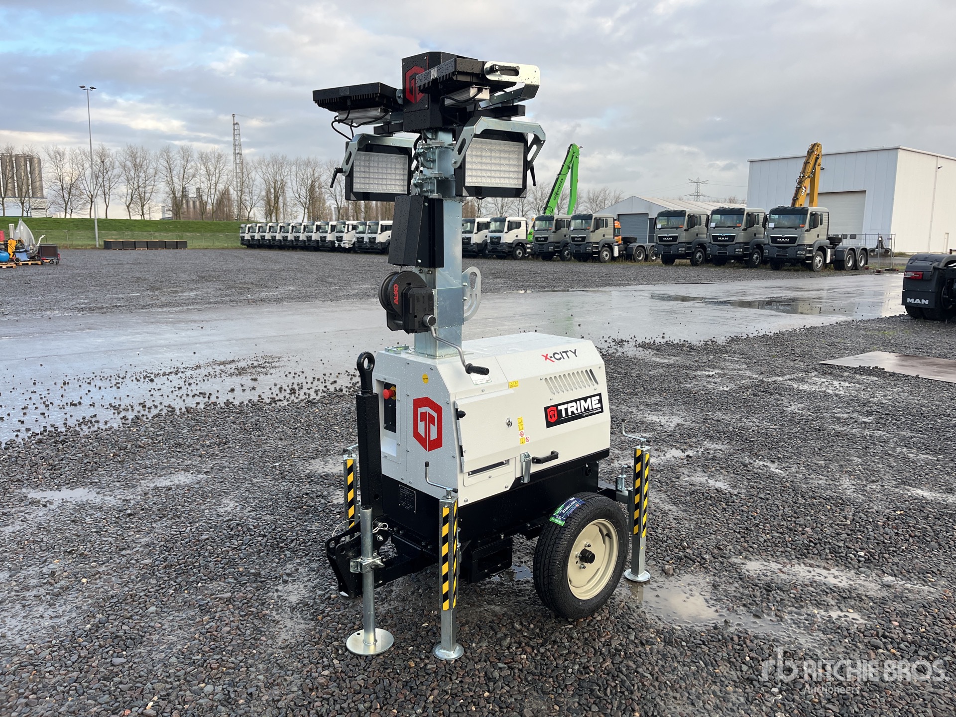 General Appearance with Picture, Left Front Corner