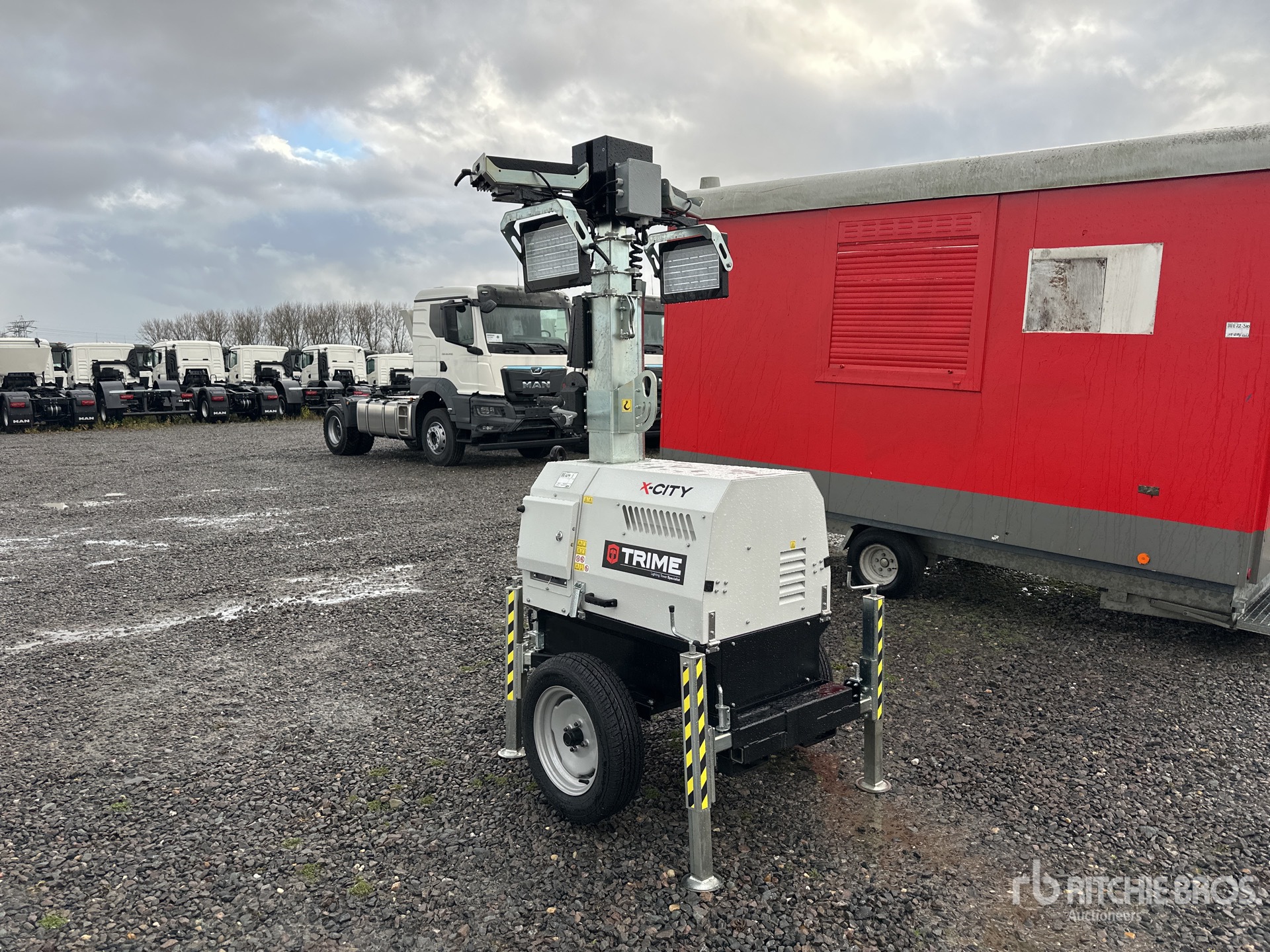 General Appearance with Picture, Left Rear Corner