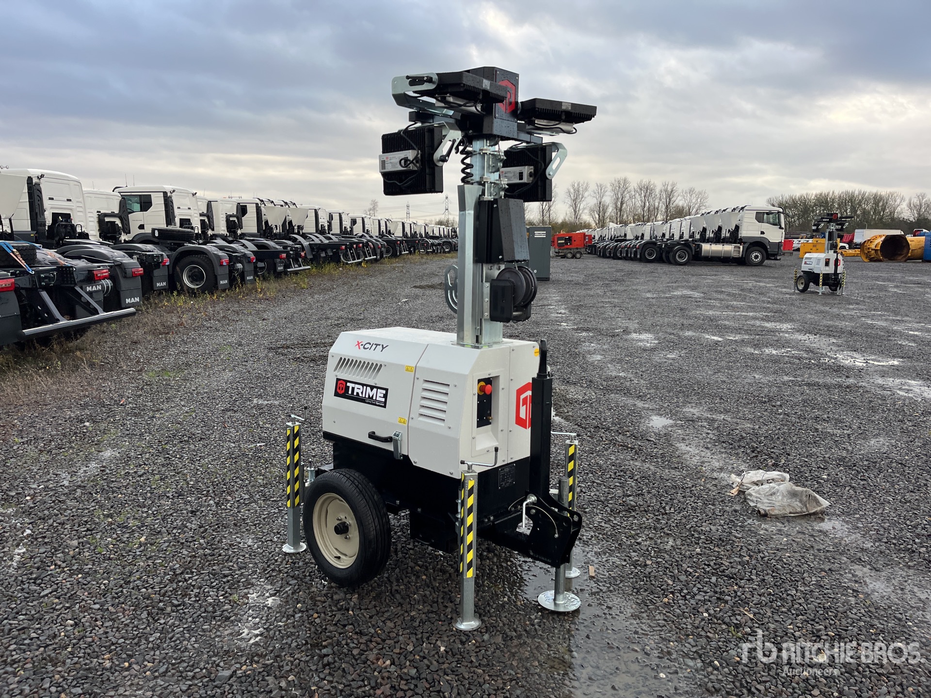 General Appearance with Picture, Right Front Corner