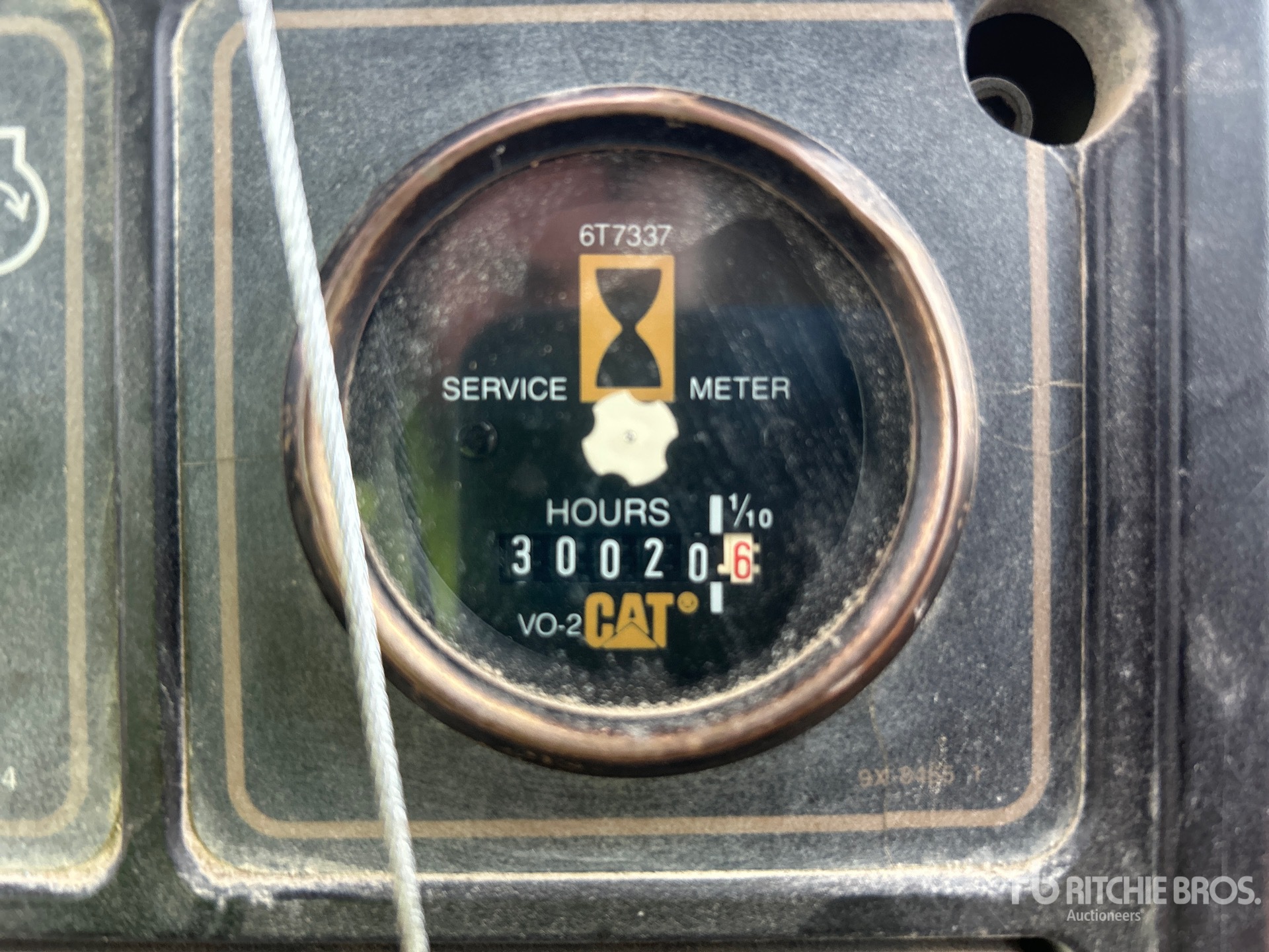 General Appearance with Hour Meter / Odometer