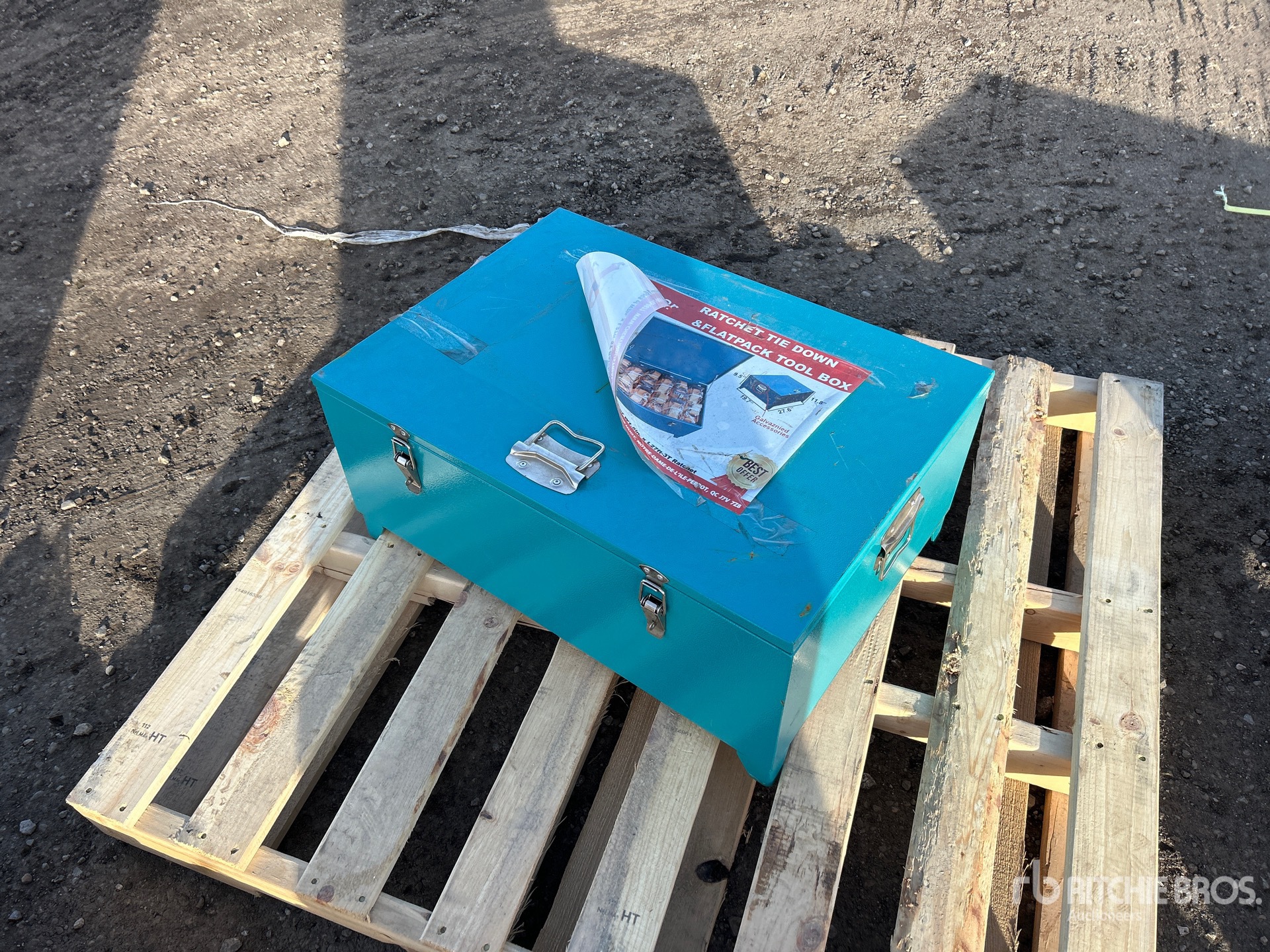 General Appearance with Foto, angolo anteriore sinistro