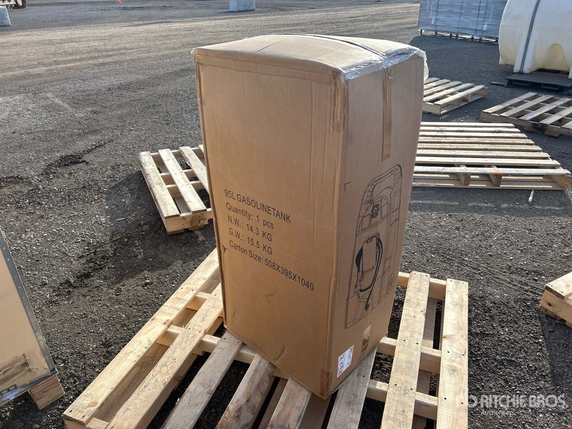 General Appearance with Picture, Right Rear Corner