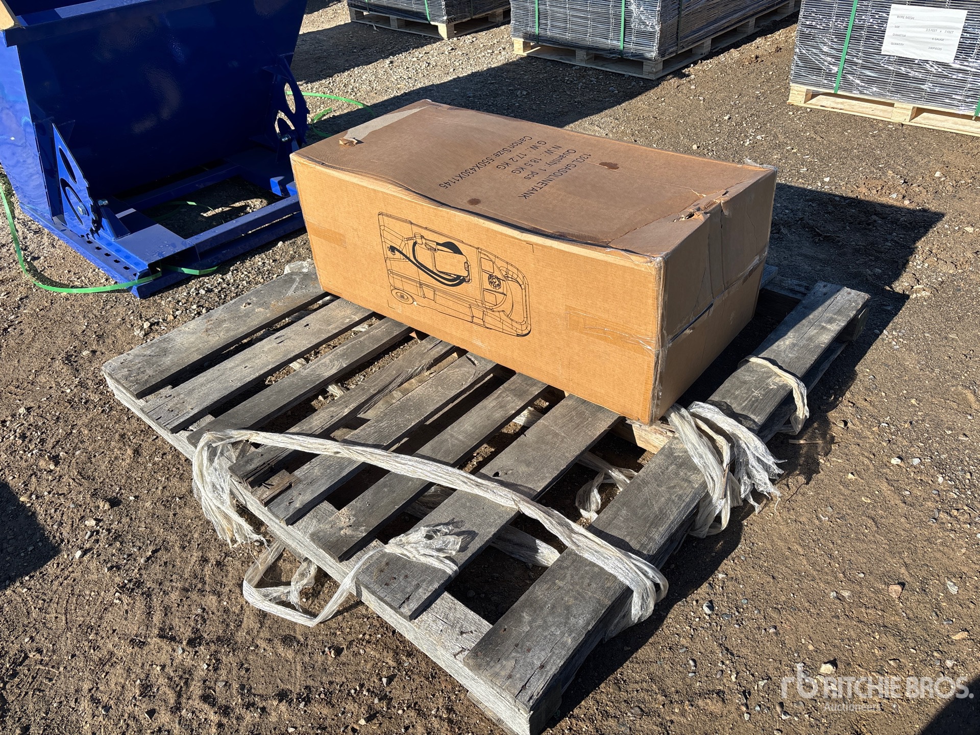 General Appearance with Picture, Left Rear Corner