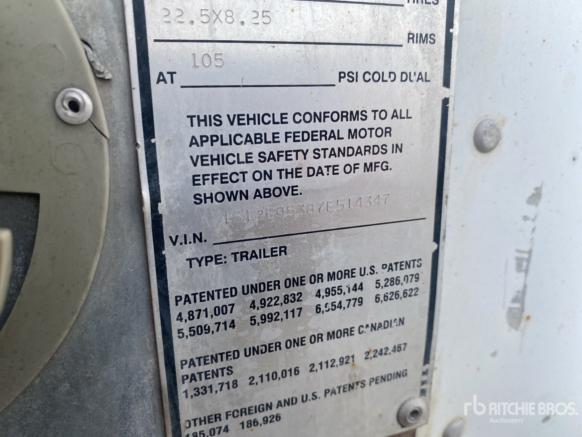 General Appearance with Seriennummer / FIN