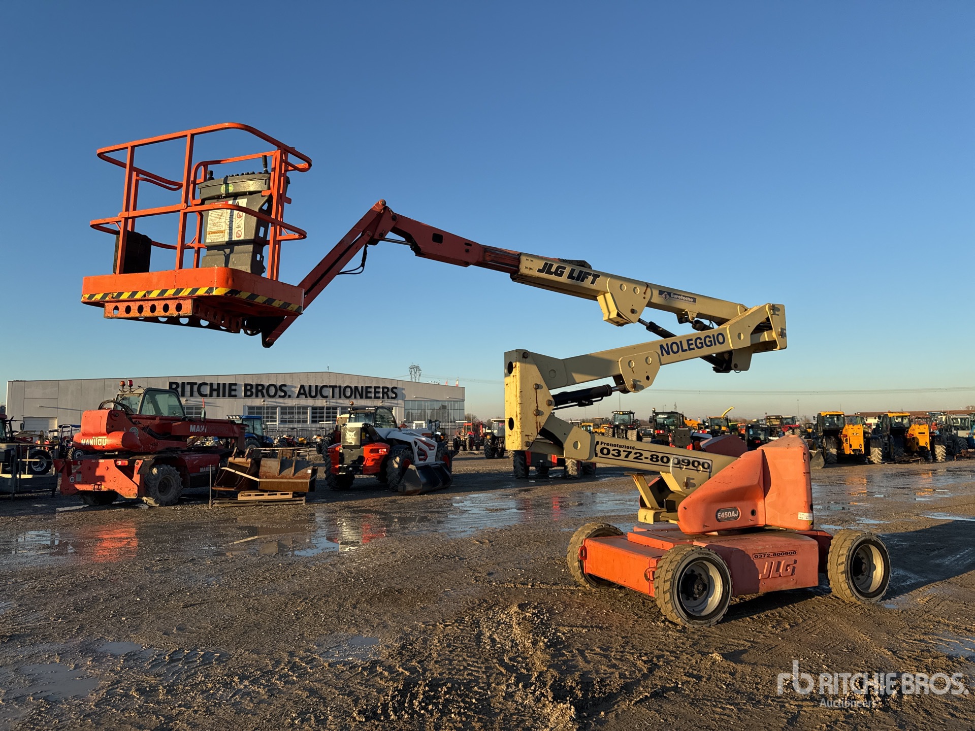 General Appearance with Picture, Left Front Corner