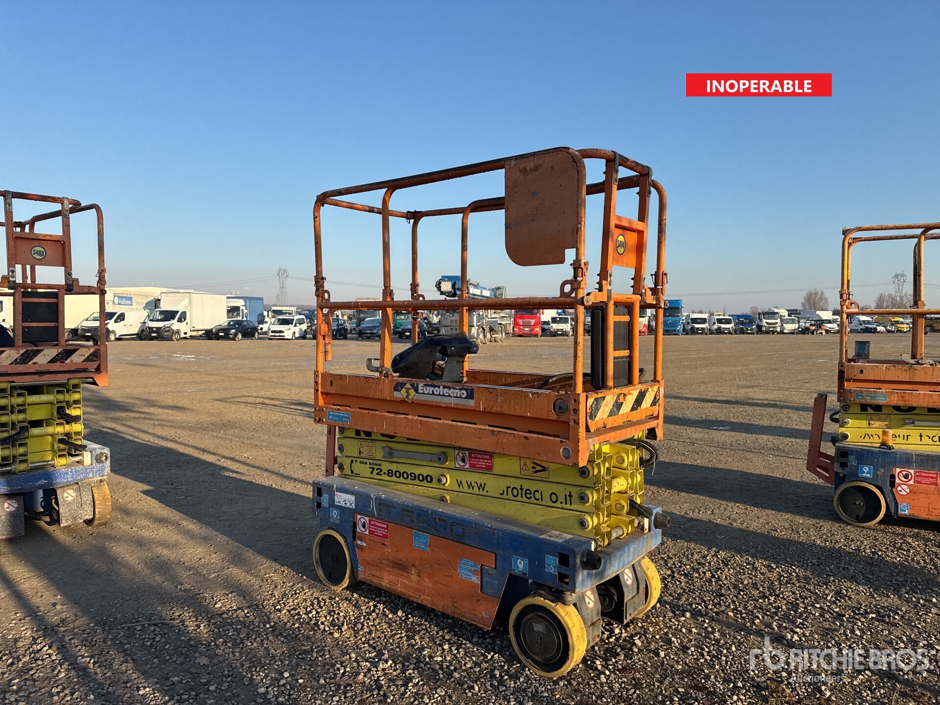 General Appearance with Featured Photo