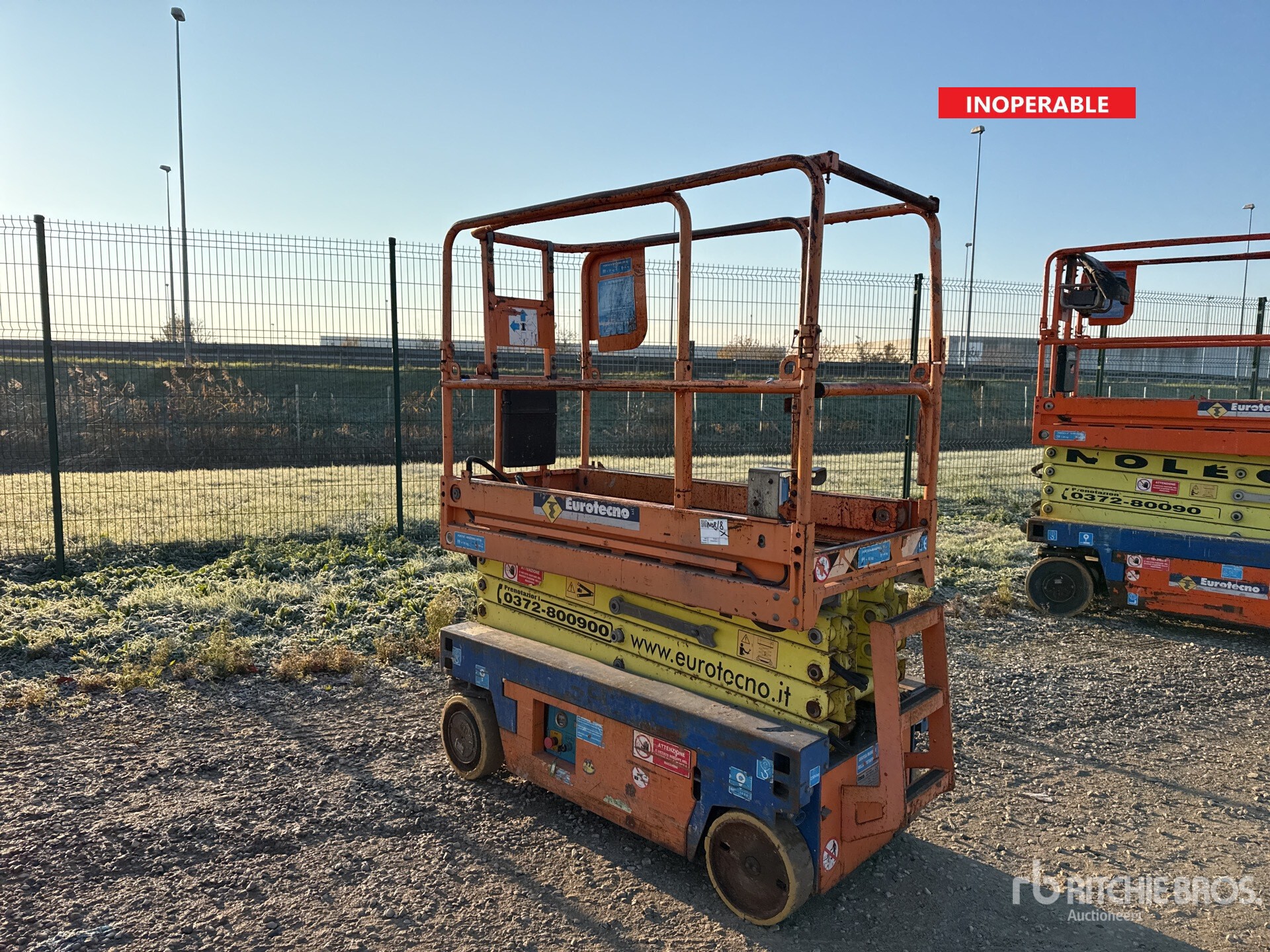 General Appearance with Featured Photo