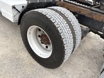4 Underbody - Truck with Left Front Drive Tires
