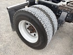 4 Underbody - Truck with Right Rear Drive Tires