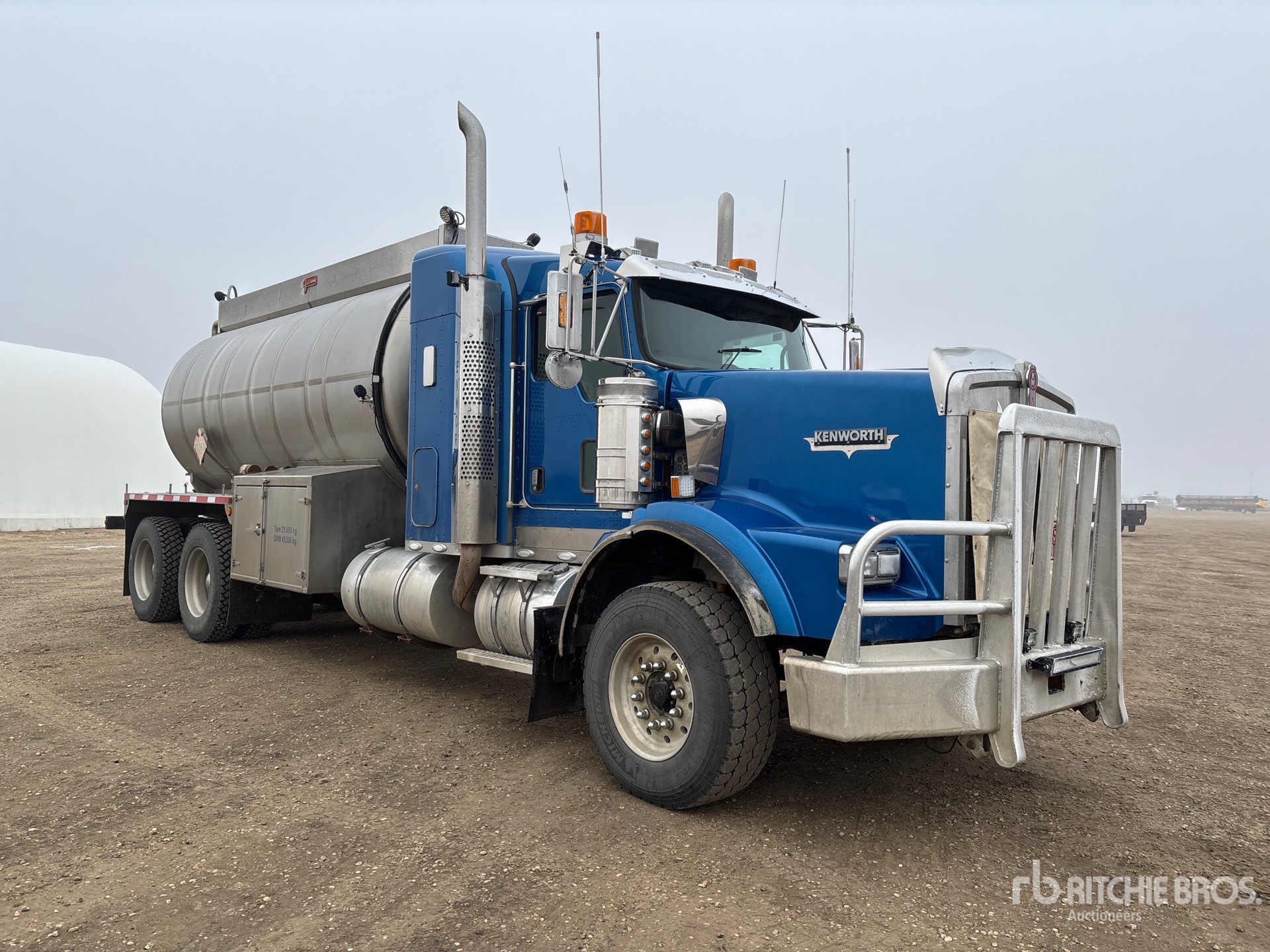 General Appearance with Image, coin avant droit