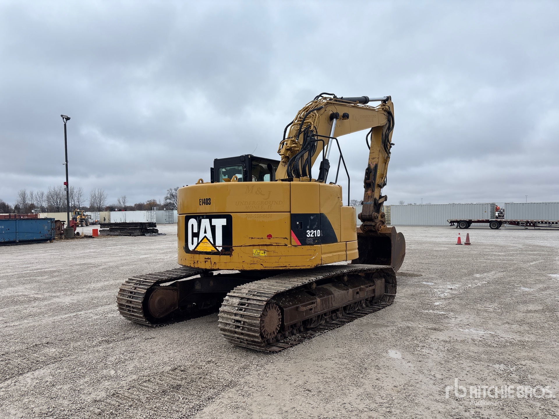 General Appearance with Picture, Right Rear Corner