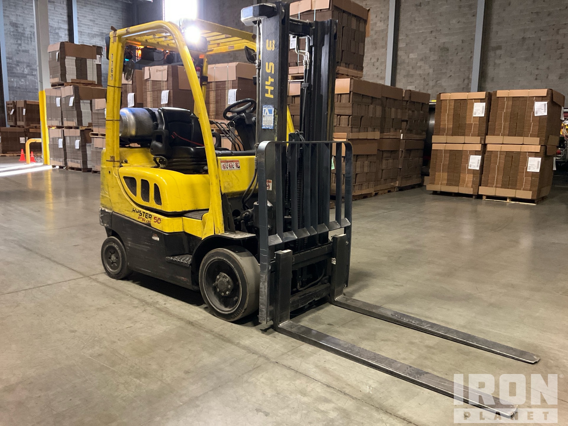 General Appearance - Lift Truck* with Foto, angolo anteriore destro