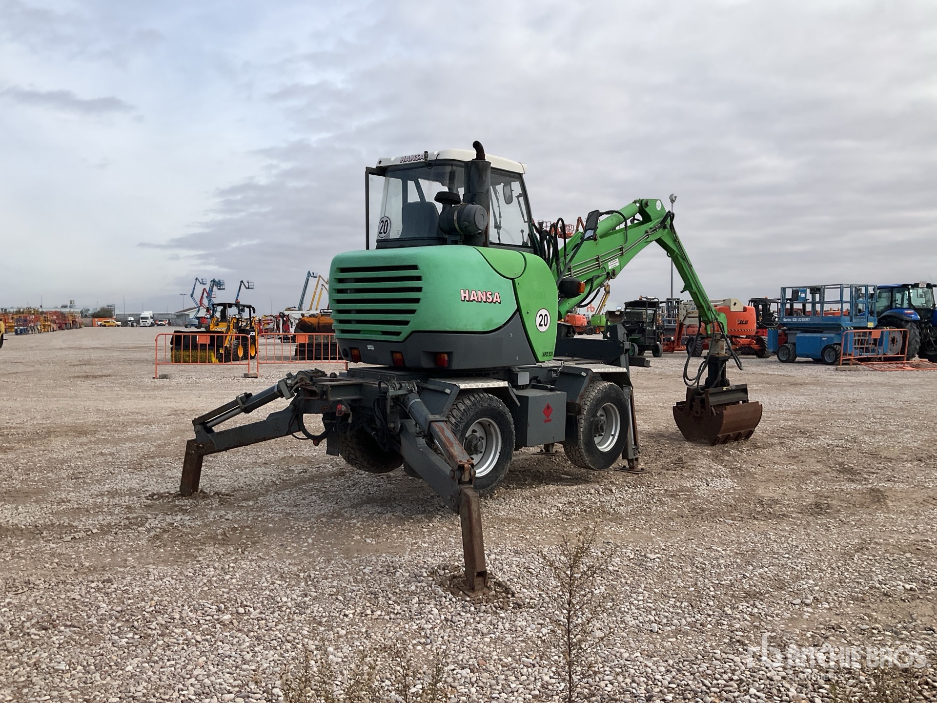 General Appearance with Picture, Right Rear Corner