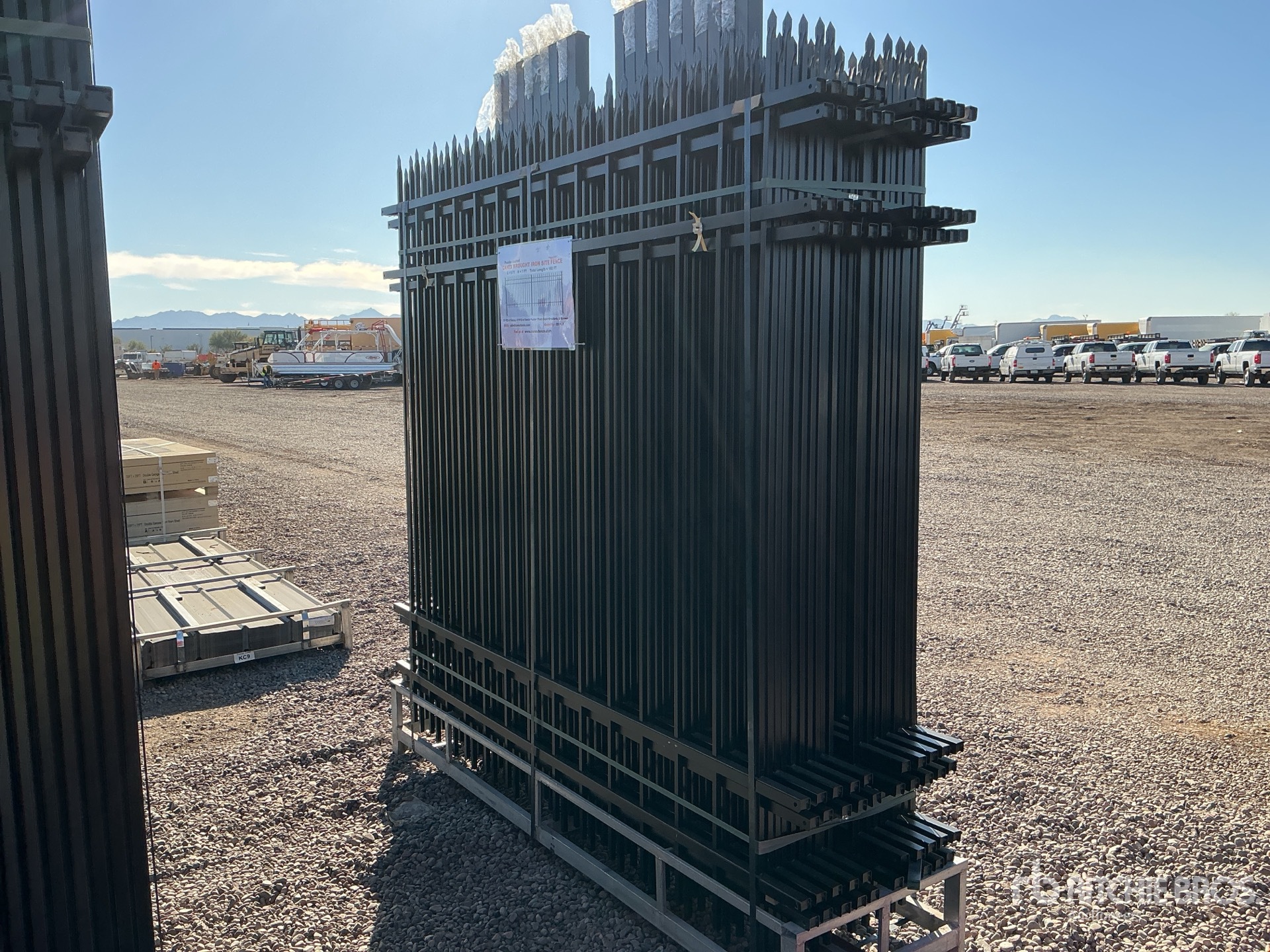 Aspect général with Image, coin arrière droit