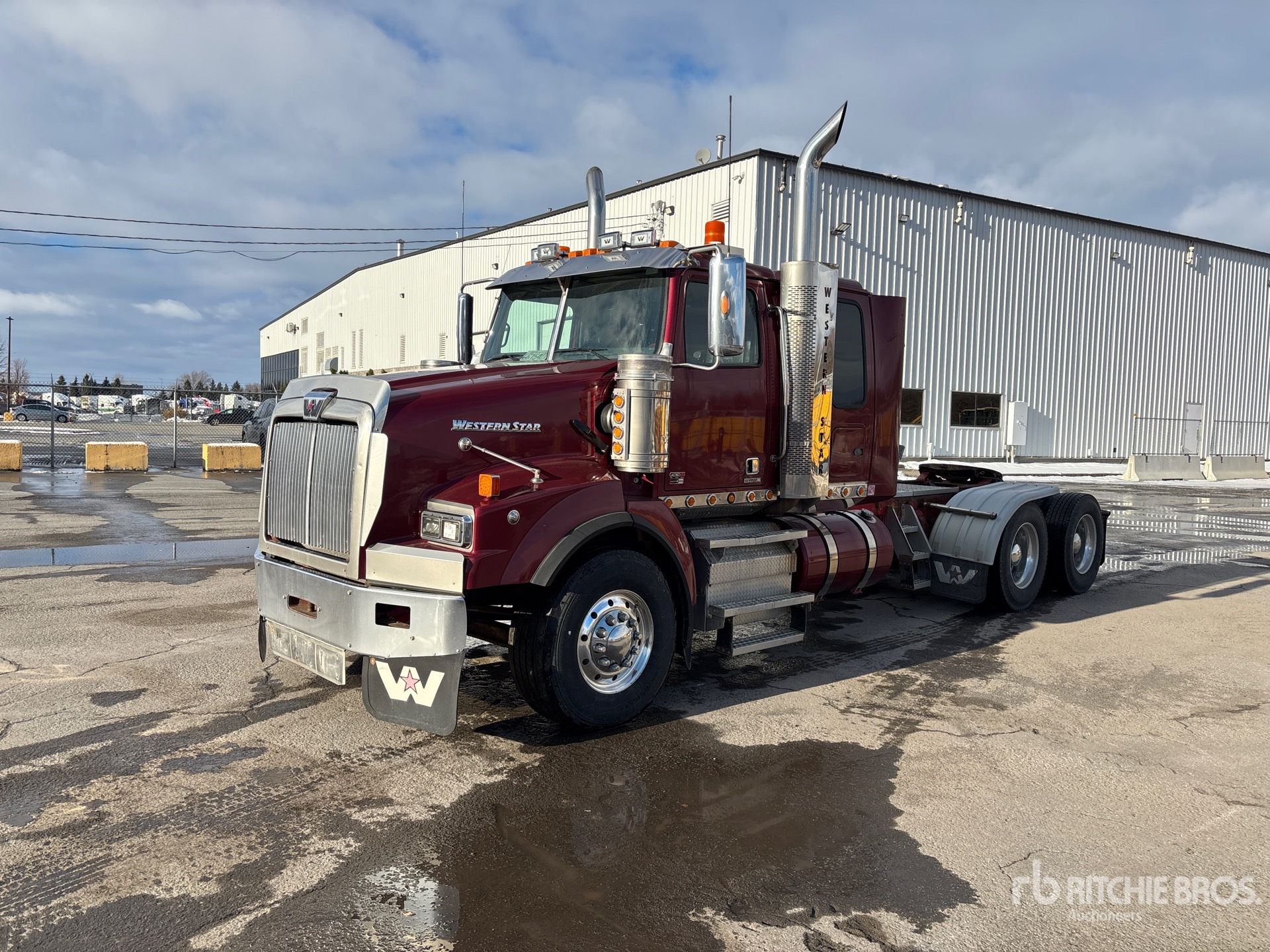 General Appearance with Picture, Left Front Corner