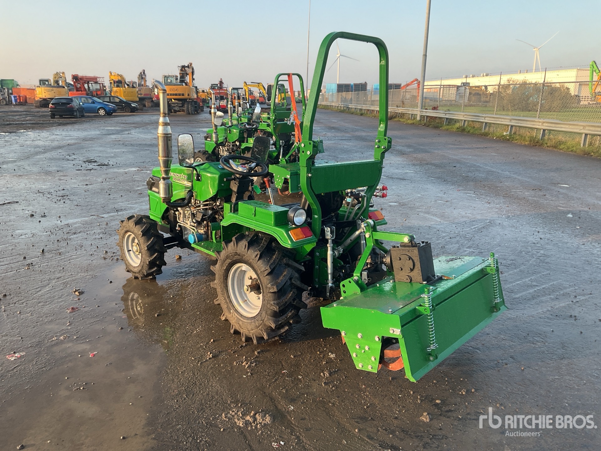 General Appearance with Picture, Left Rear Corner