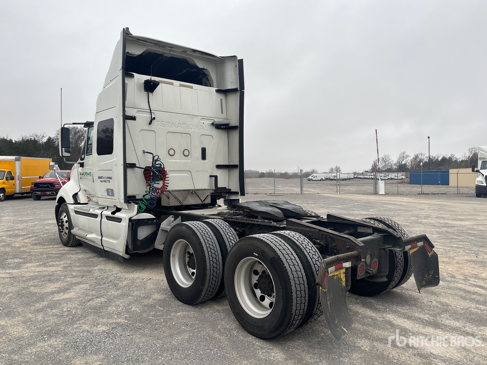 General Appearance with Imagen: esquina trasera izquierda