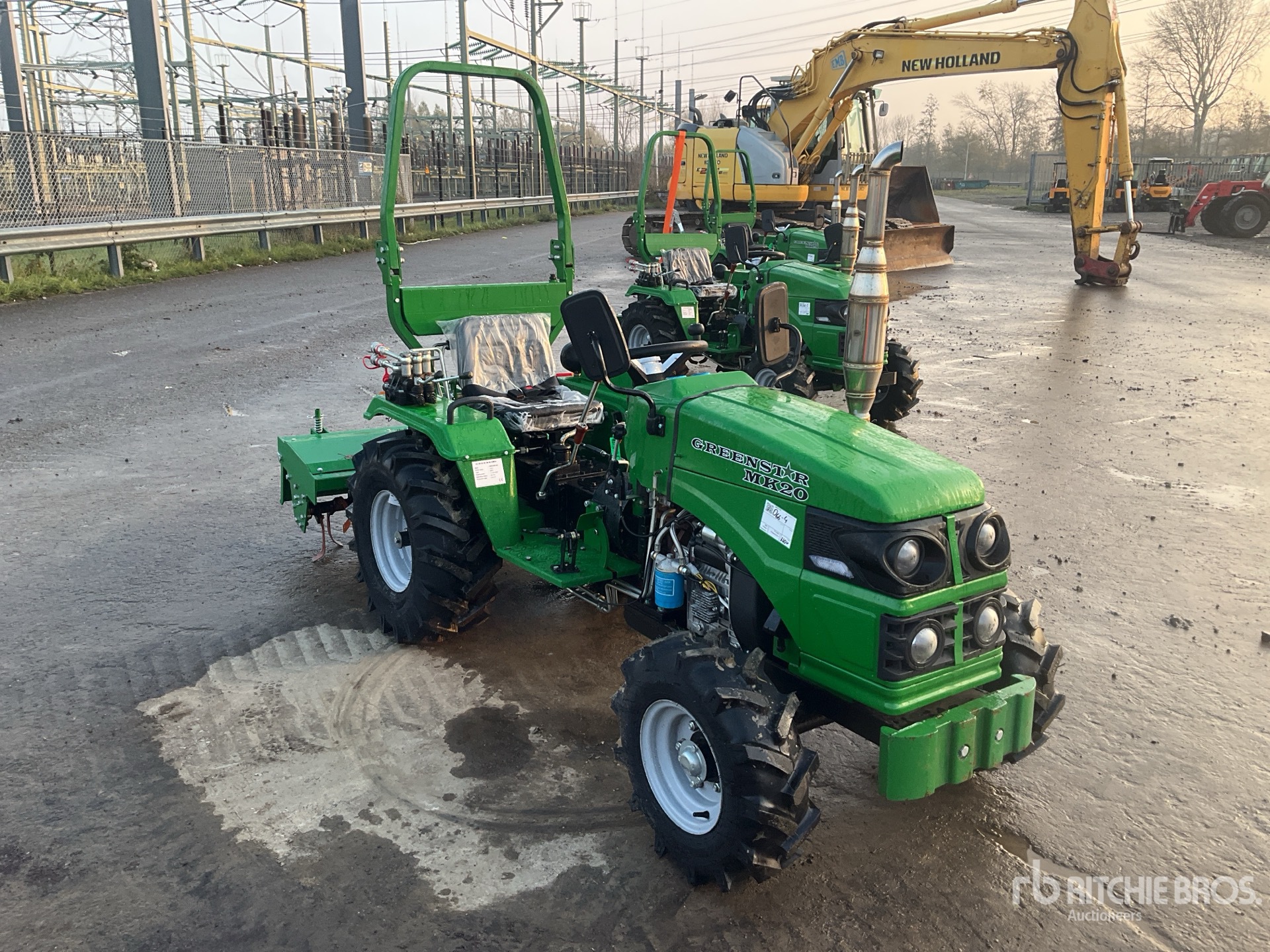 General Appearance with Picture, Right Front Corner