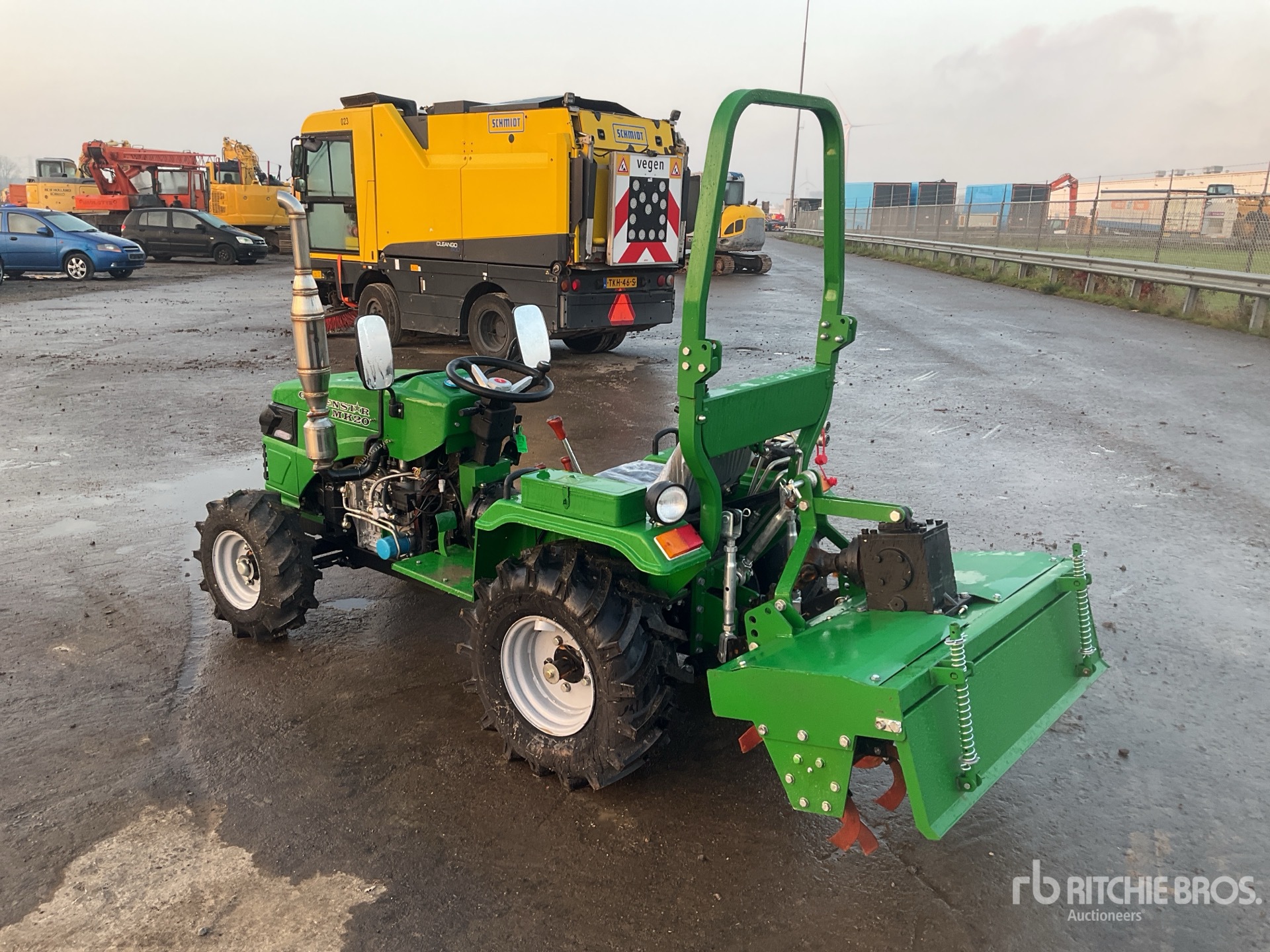 General Appearance with Picture, Left Rear Corner