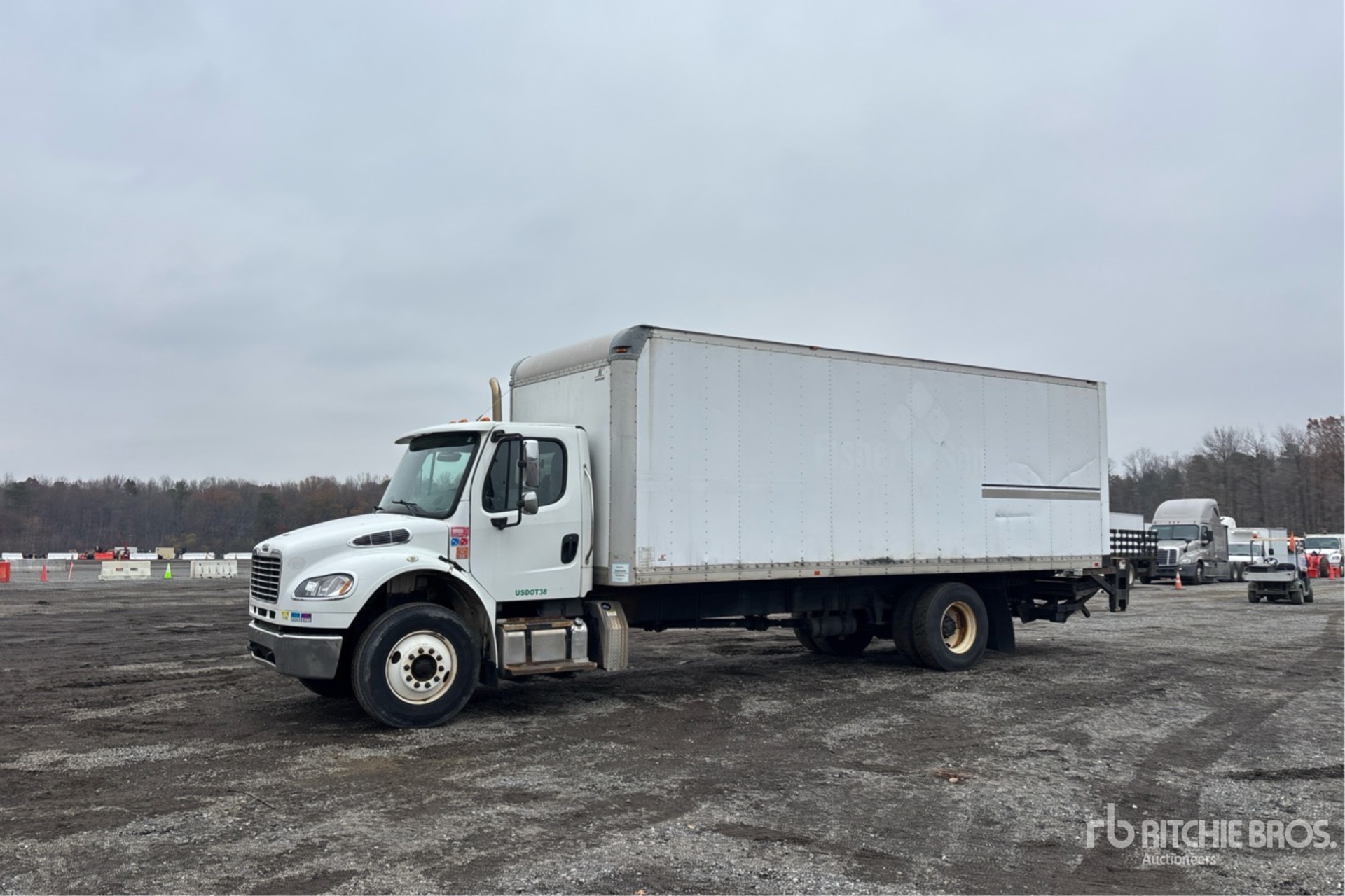 Aspect général with Image, coin avant gauche