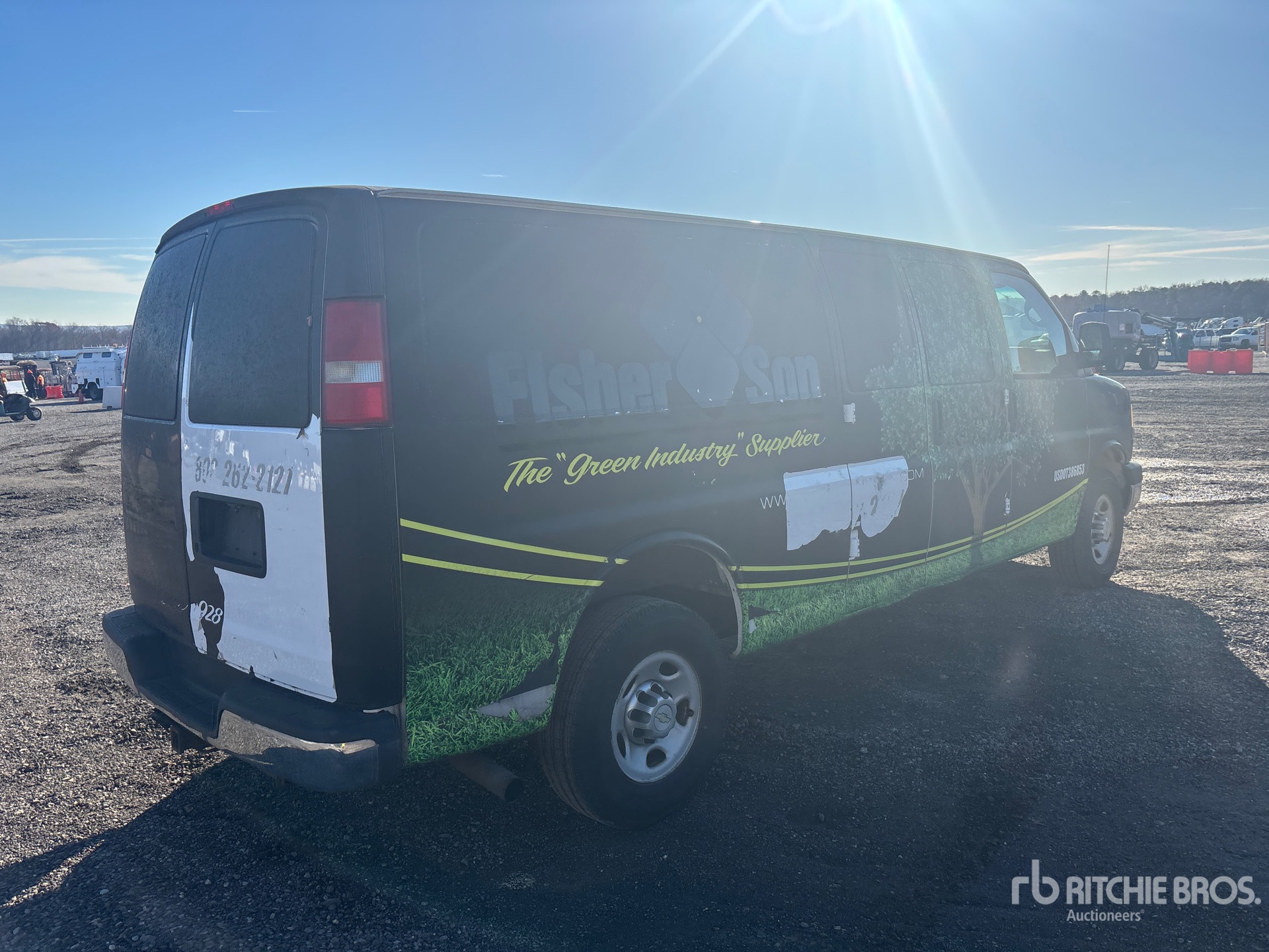 General Appearance with Picture, Right Rear Corner