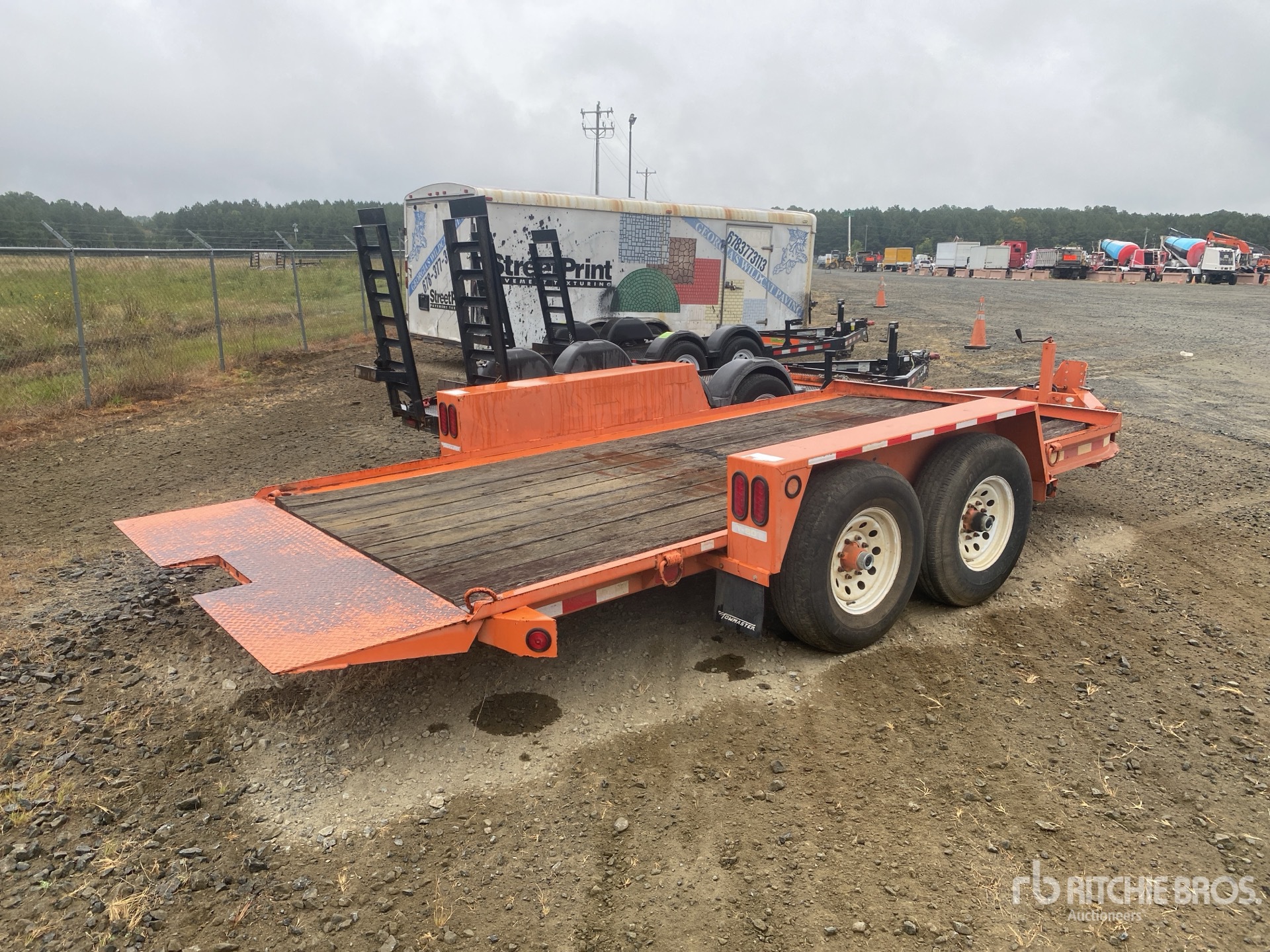 2016 Towmaster T-9DT