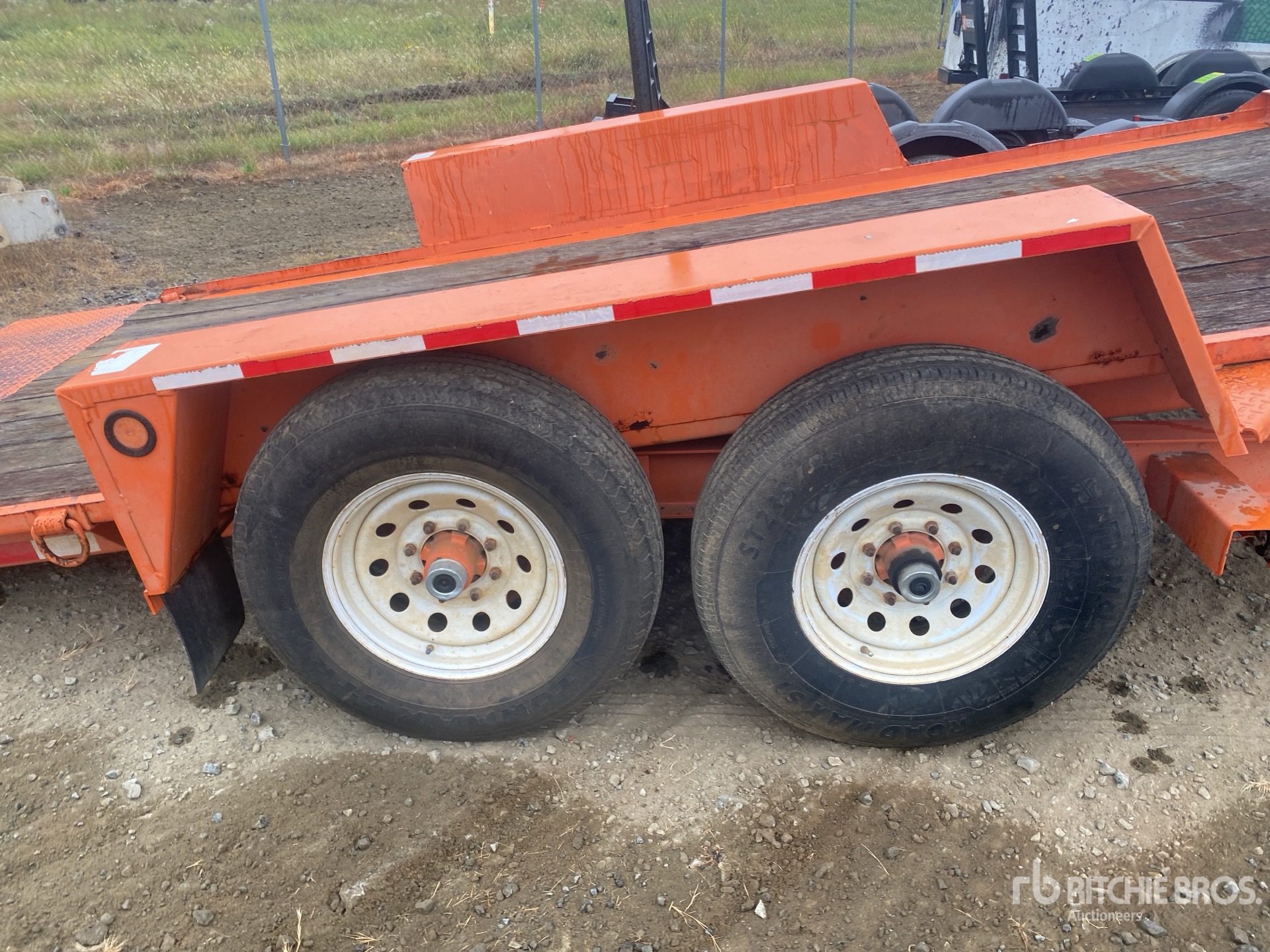 2016 Towmaster T-9DT