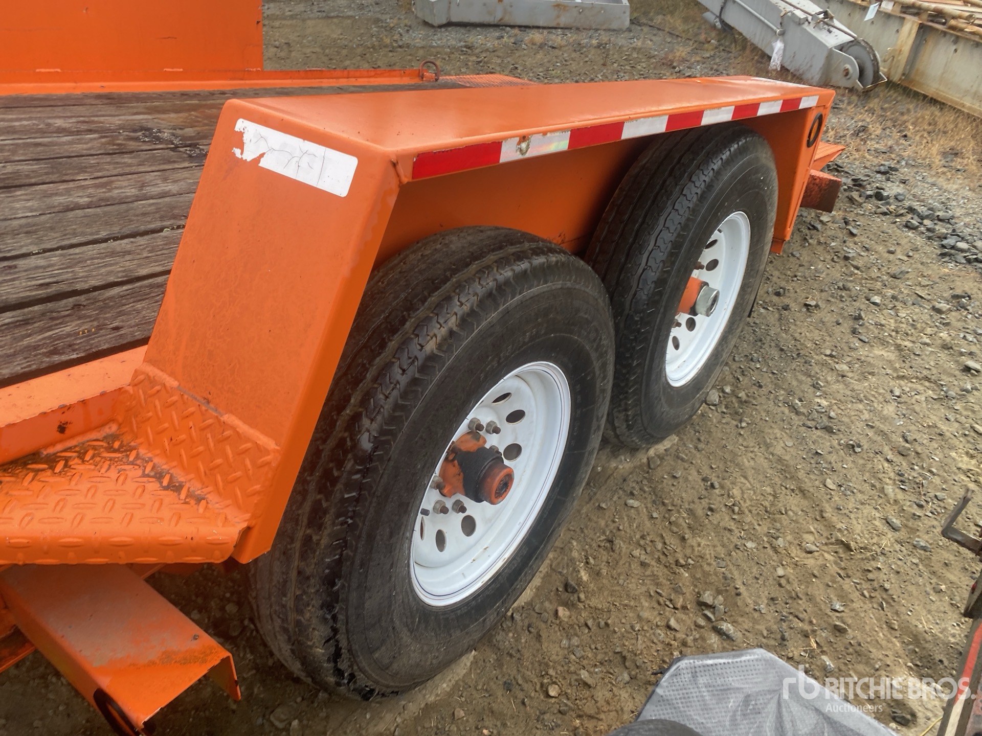 2016 Towmaster T-9DT