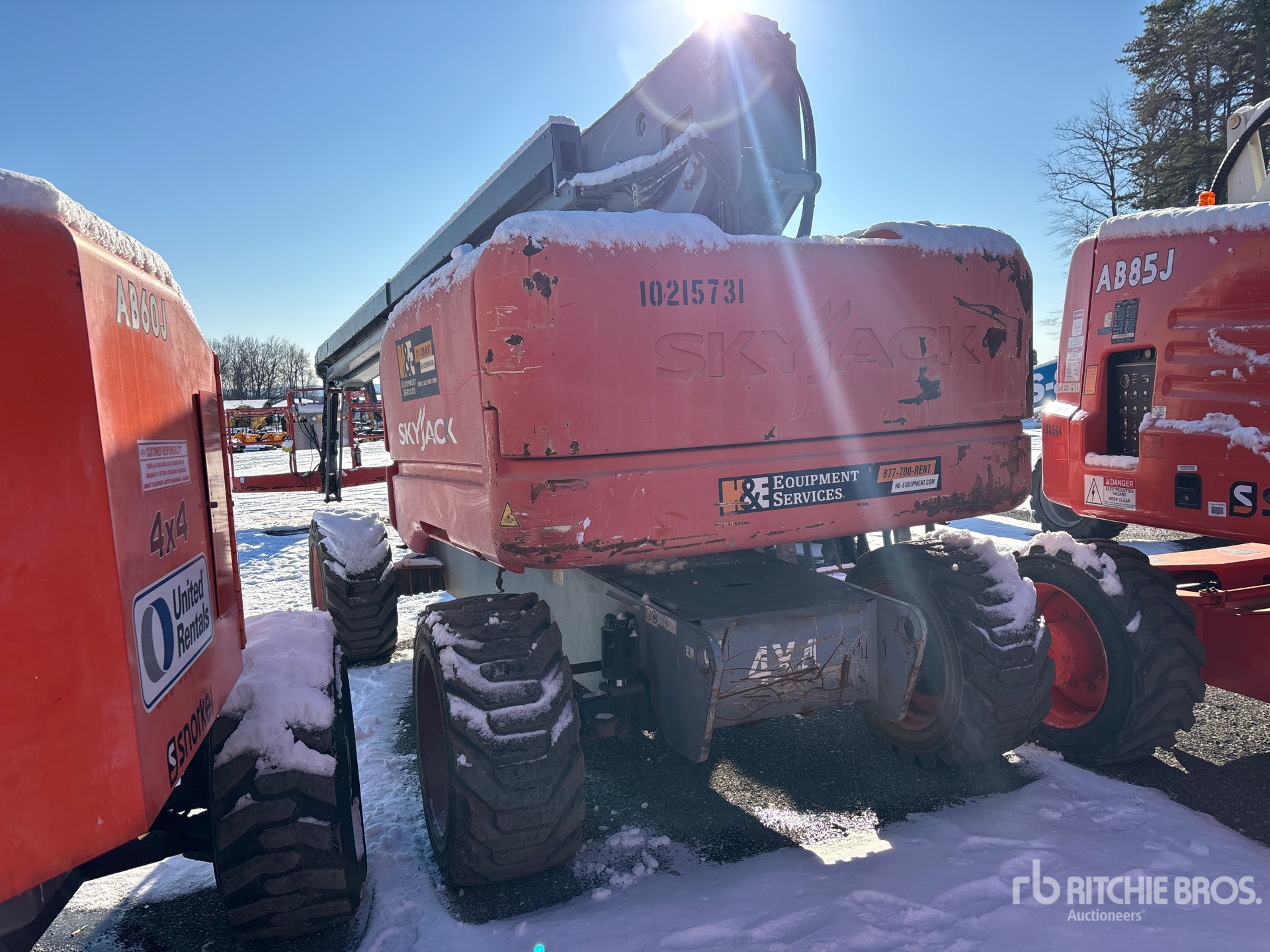 General Appearance with Picture, Left Rear Corner