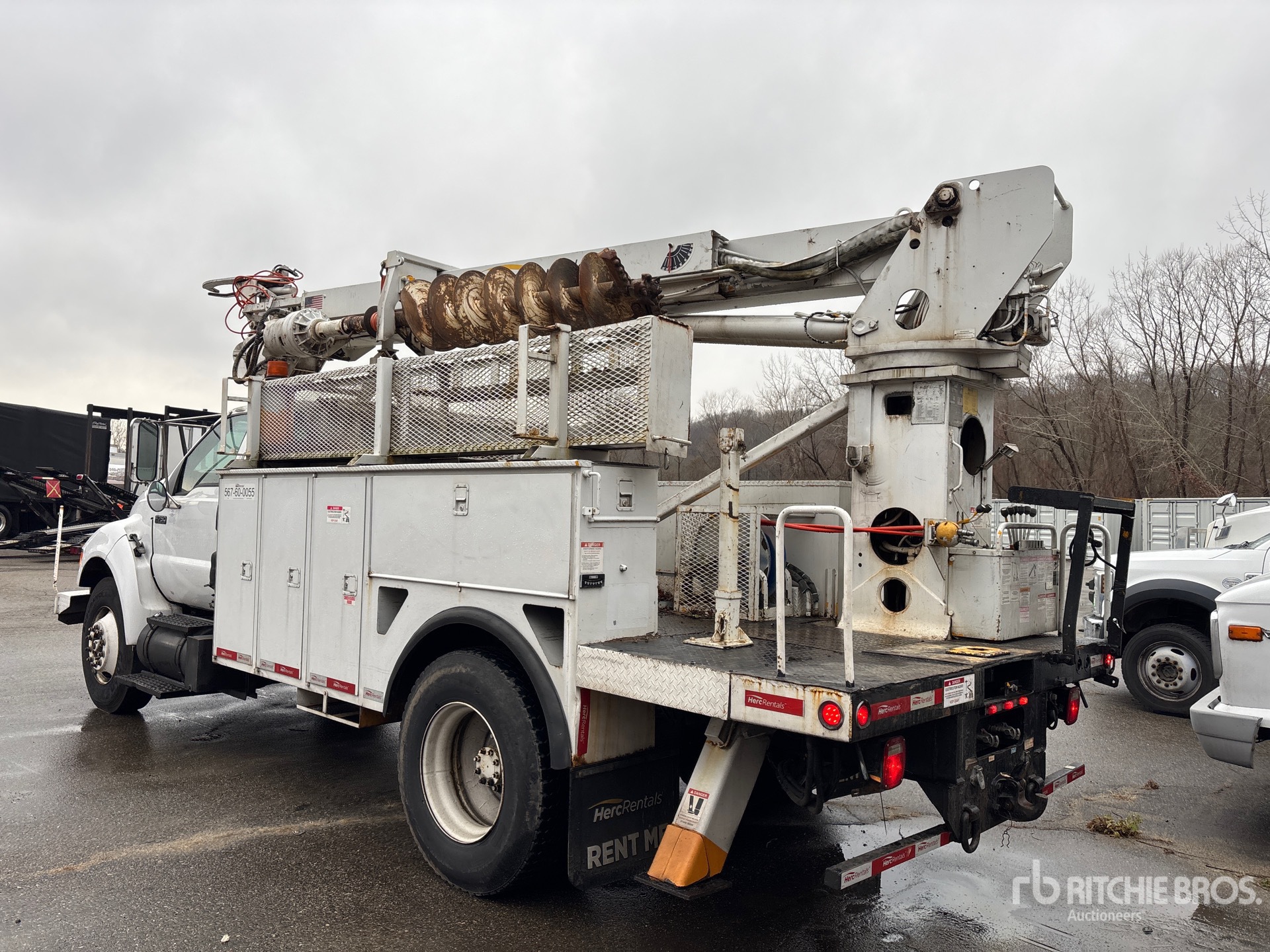 General Appearance with Picture, Left Rear Corner