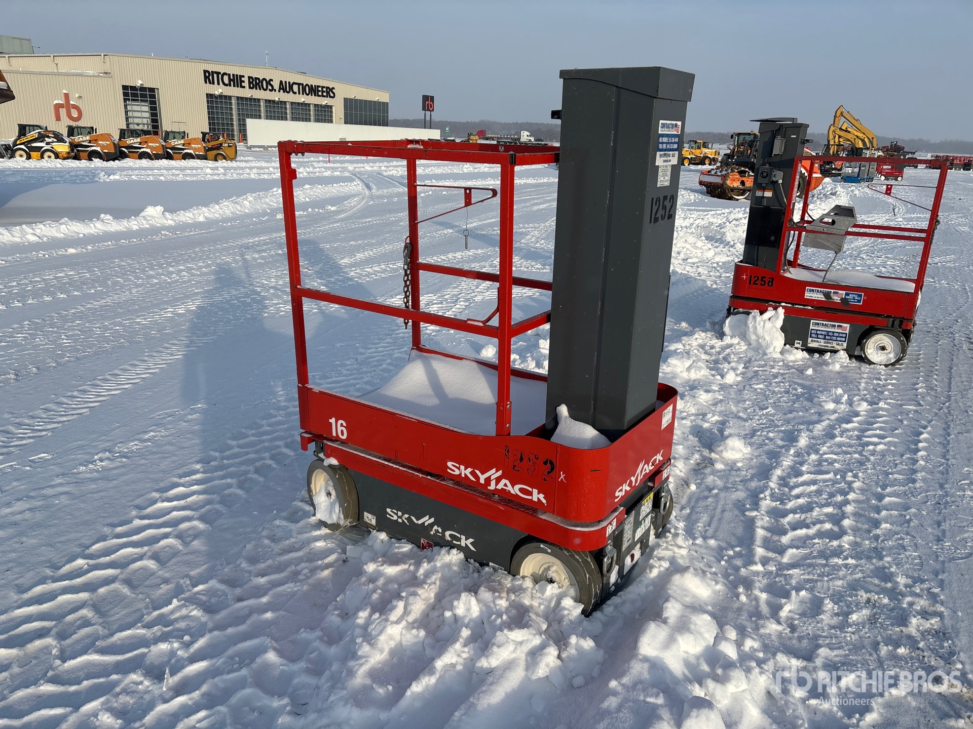 General Appearance with Imagen: esquina delantera derecha