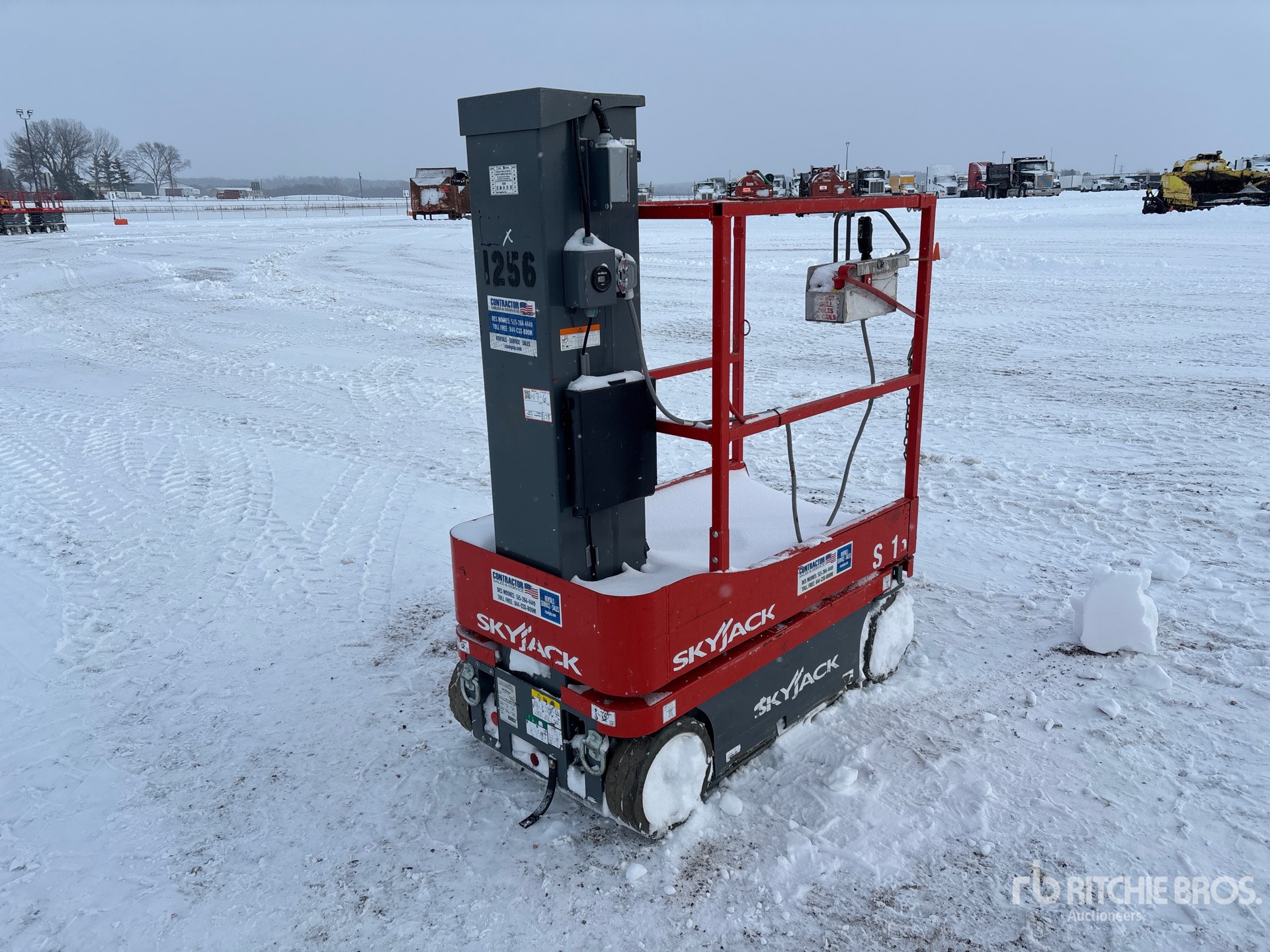 General Appearance with Imagen: esquina delantera izquierda