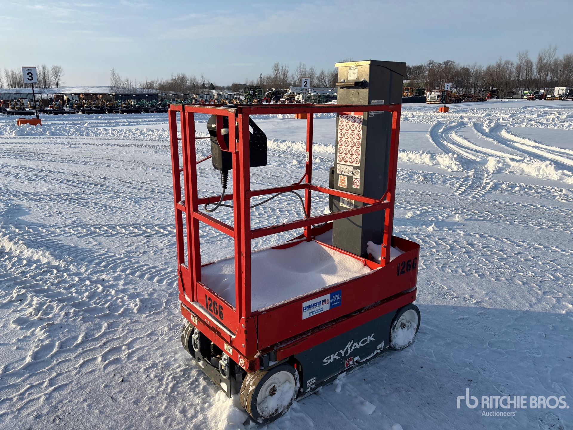 General Appearance with Picture, Right Rear Corner