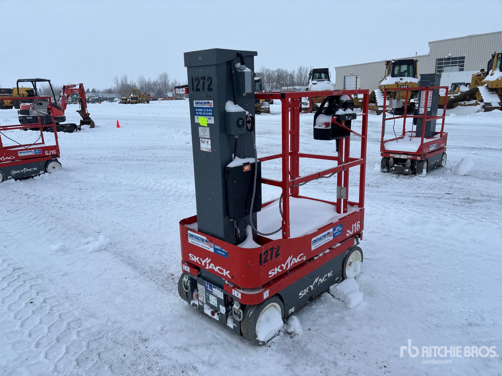 General Appearance with Foto, angolo anteriore sinistro