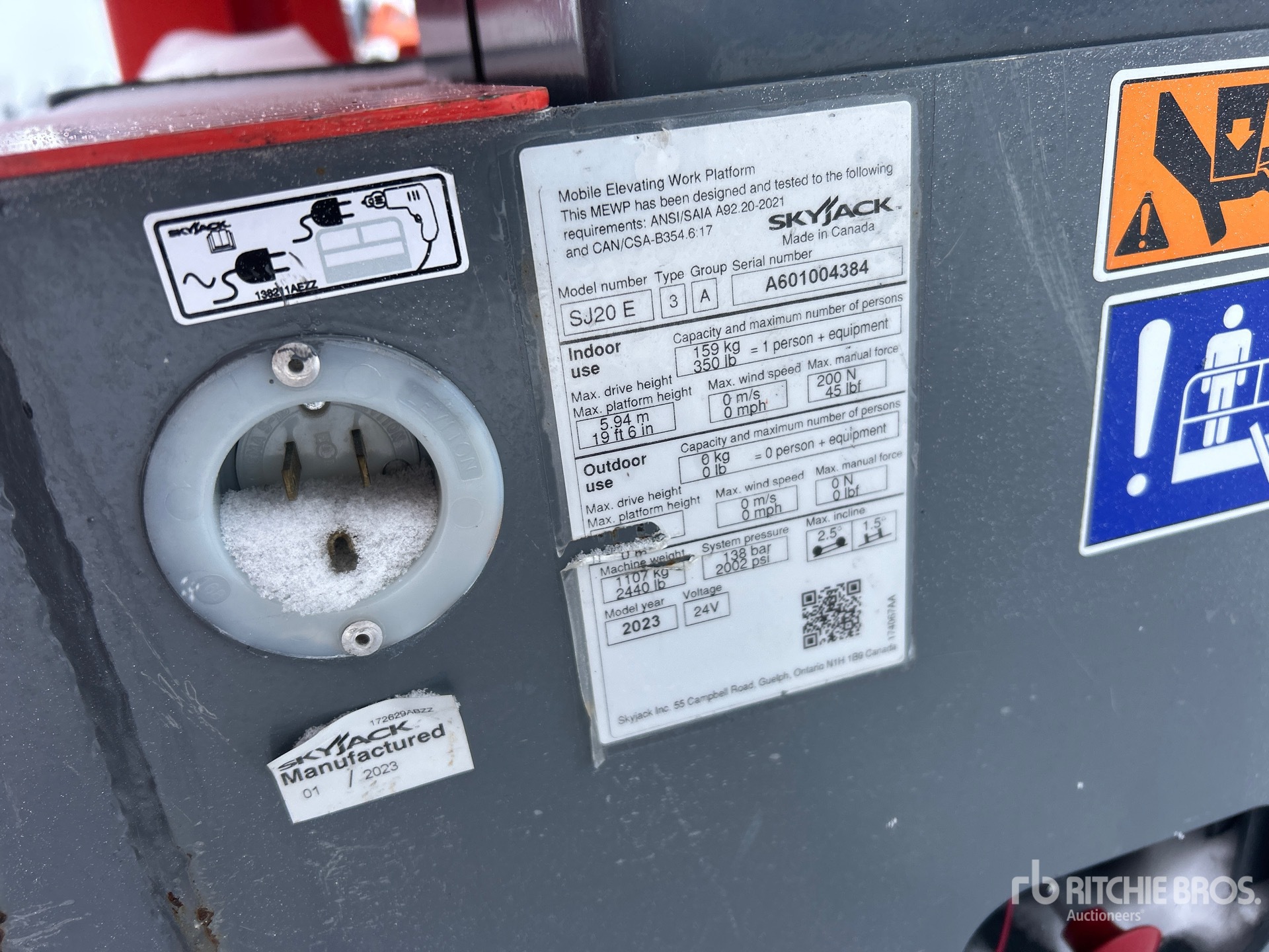 General Appearance with Numero seriale/numero d’identificazione del veicolo (VIN)