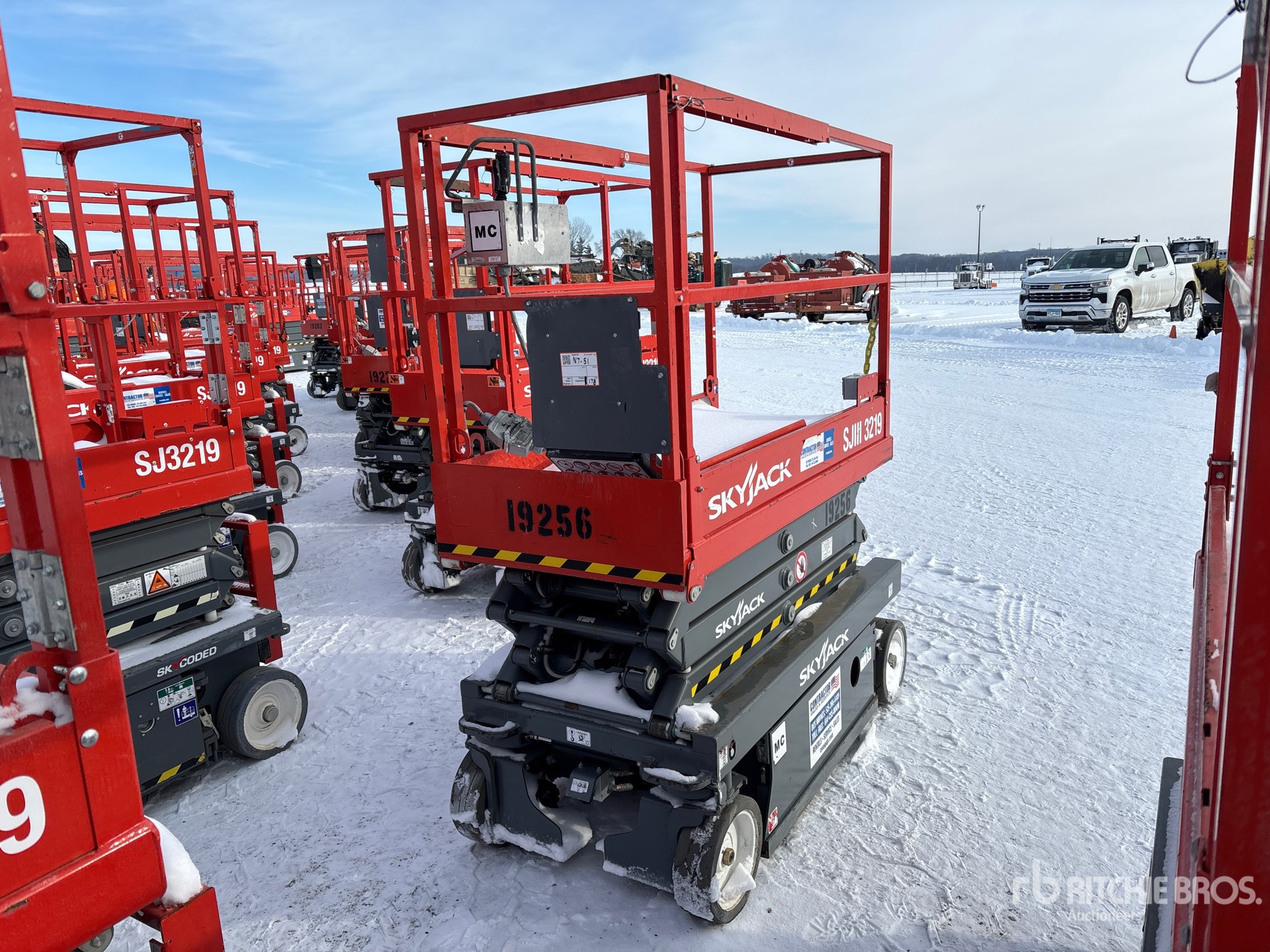 General Appearance with Picture, Left Front Corner