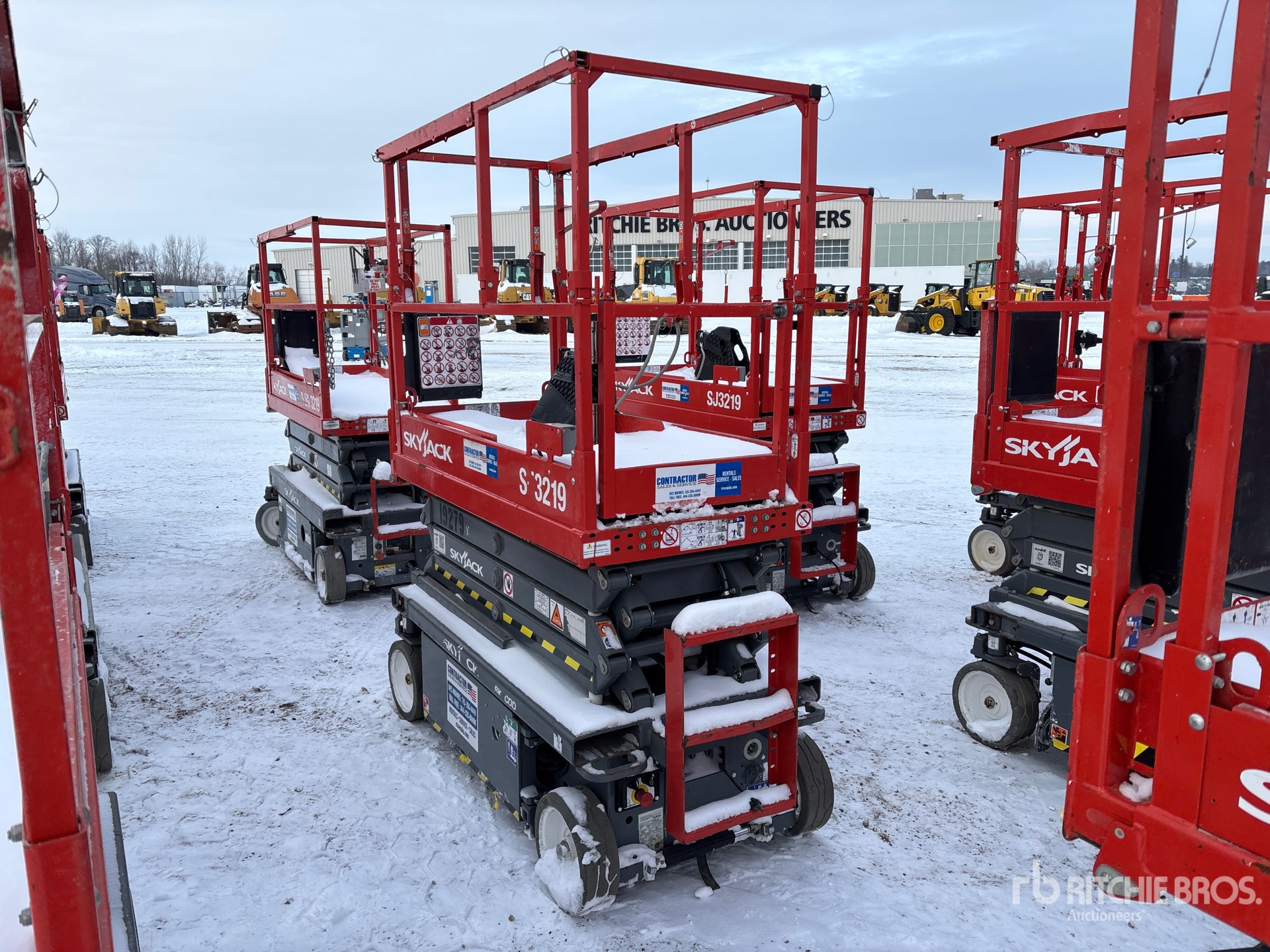 Aspect général with Image, coin arrière gauche