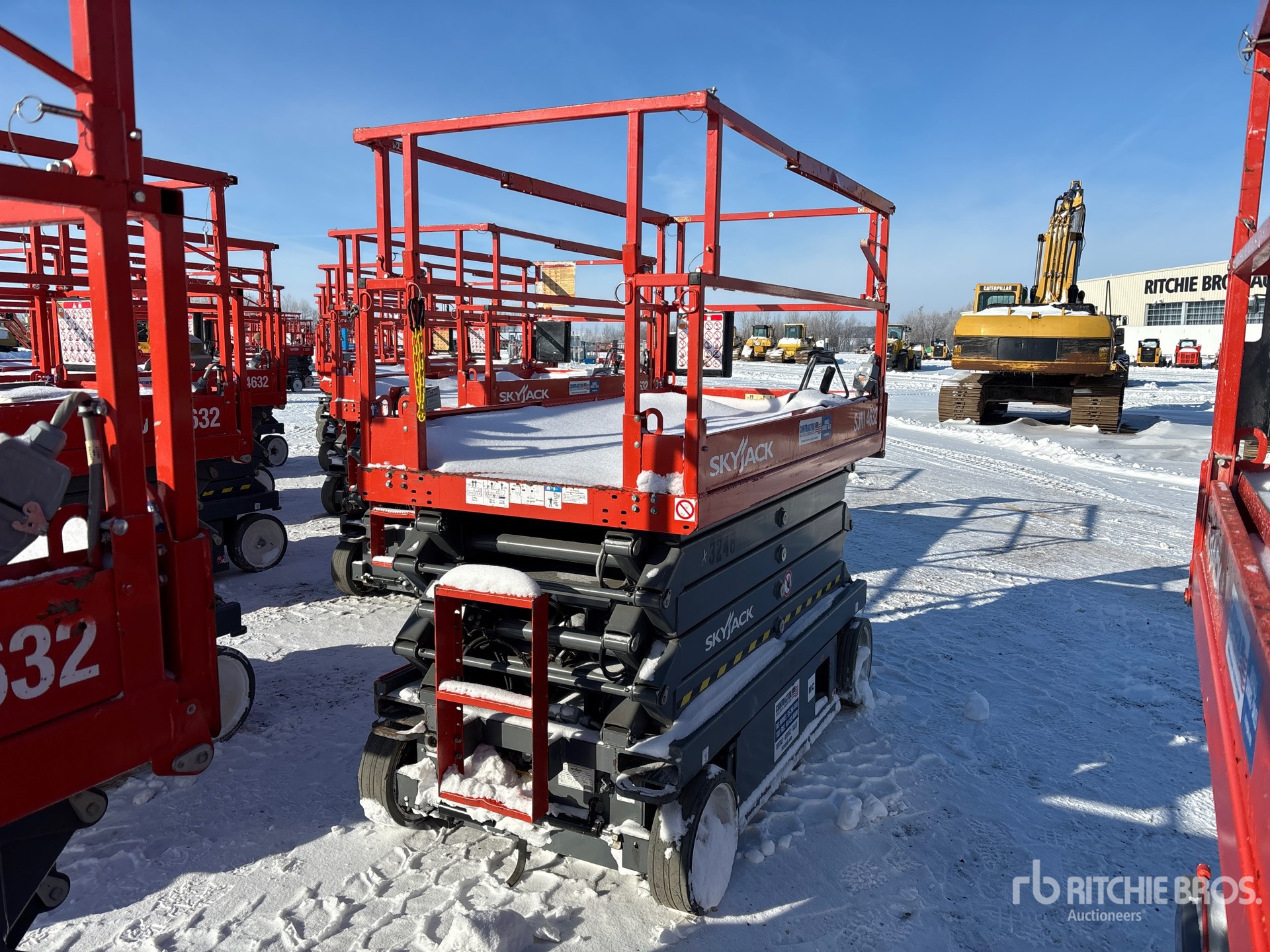 Aspect général with Image, coin arrière droit