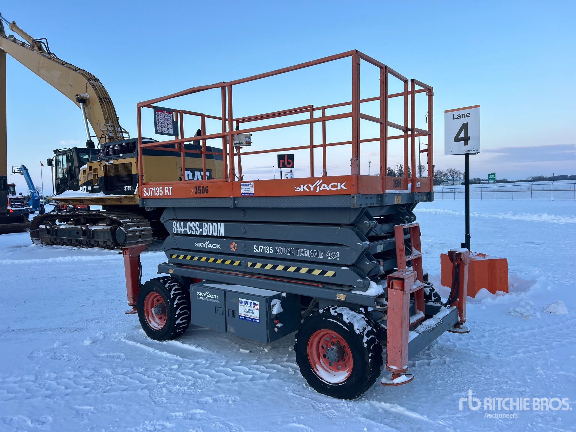 General Appearance with Picture, Left Rear Corner