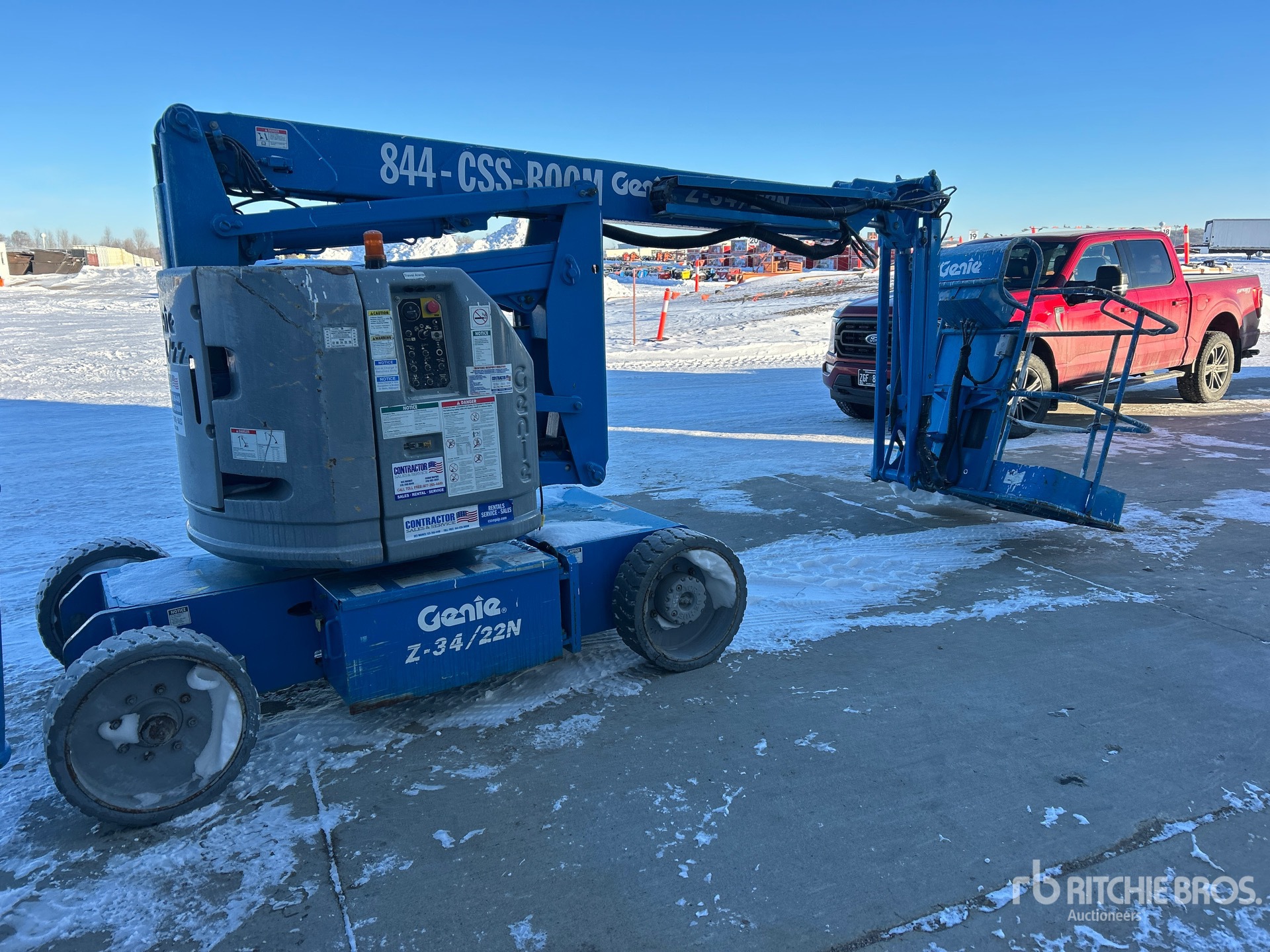 General Appearance with Picture, Right Rear Corner